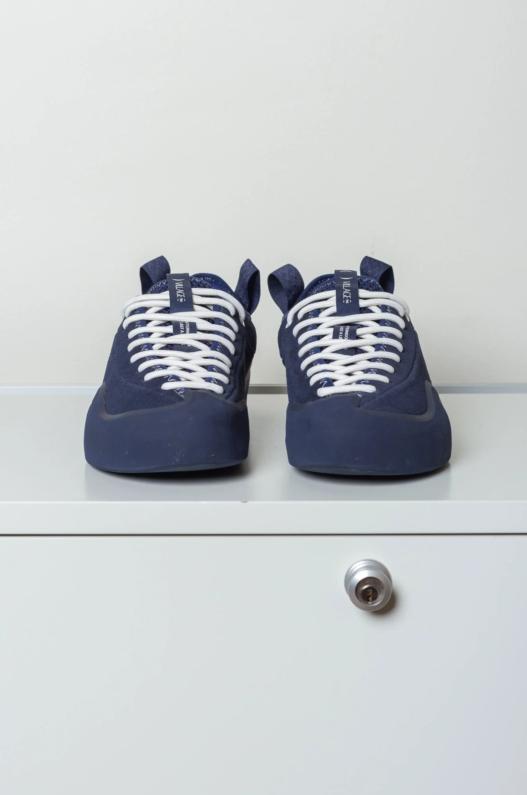 VILLAGE - 1PM Shoes - Navy / Navy