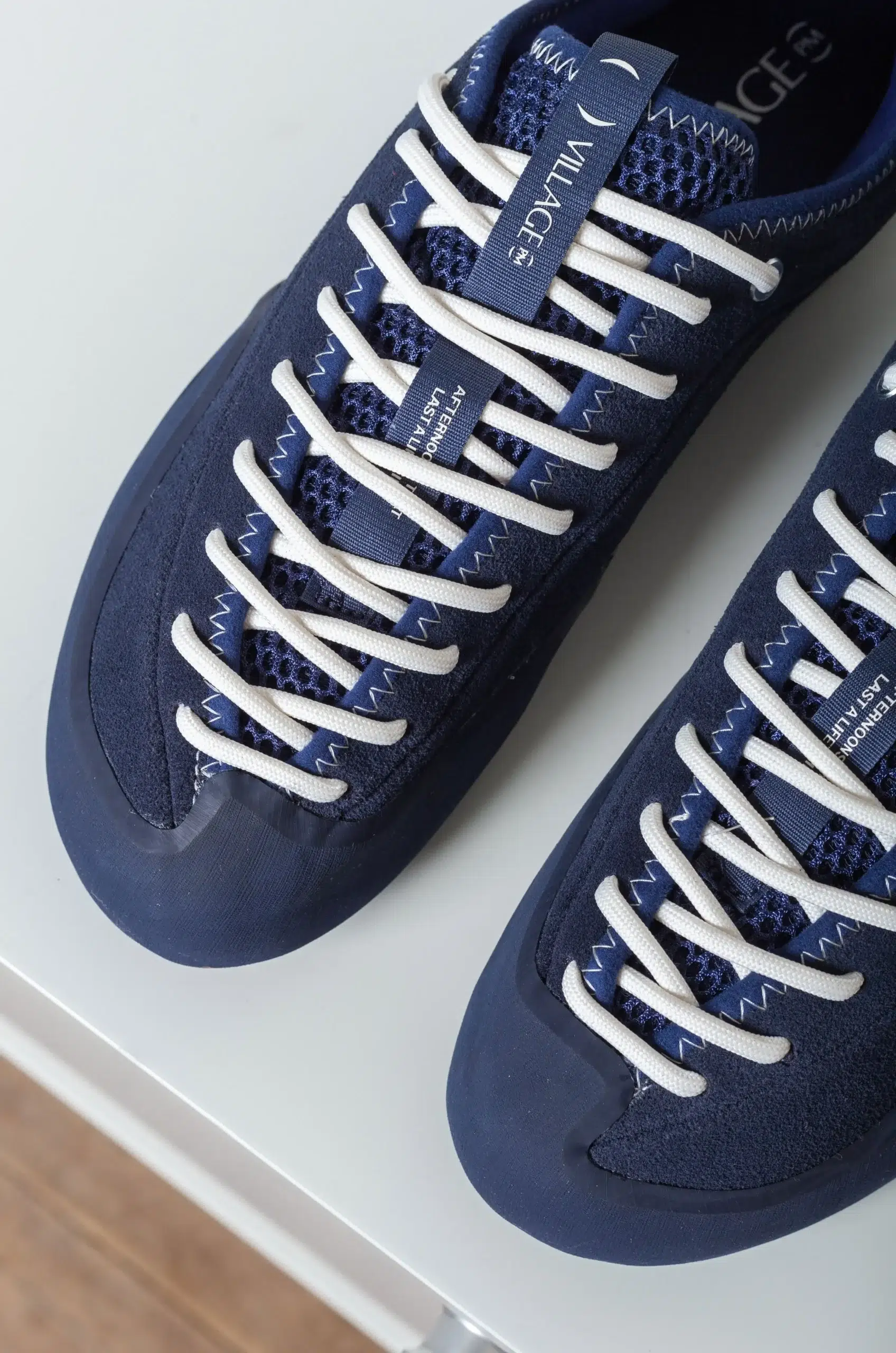 VILLAGE - 1PM Shoes - Navy / Navy