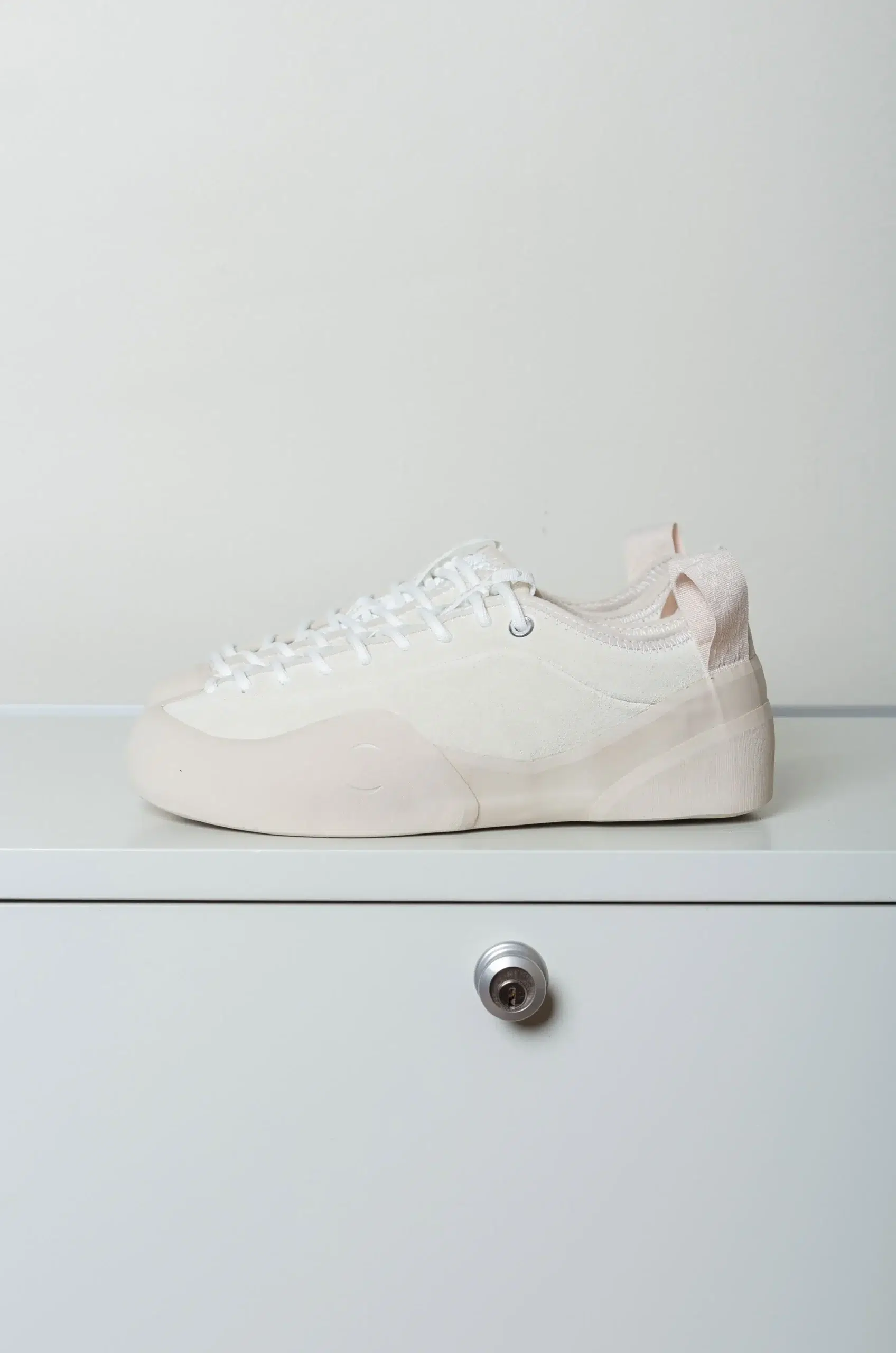 VILLAGE - 1 PM Shoes - Cream / Cream