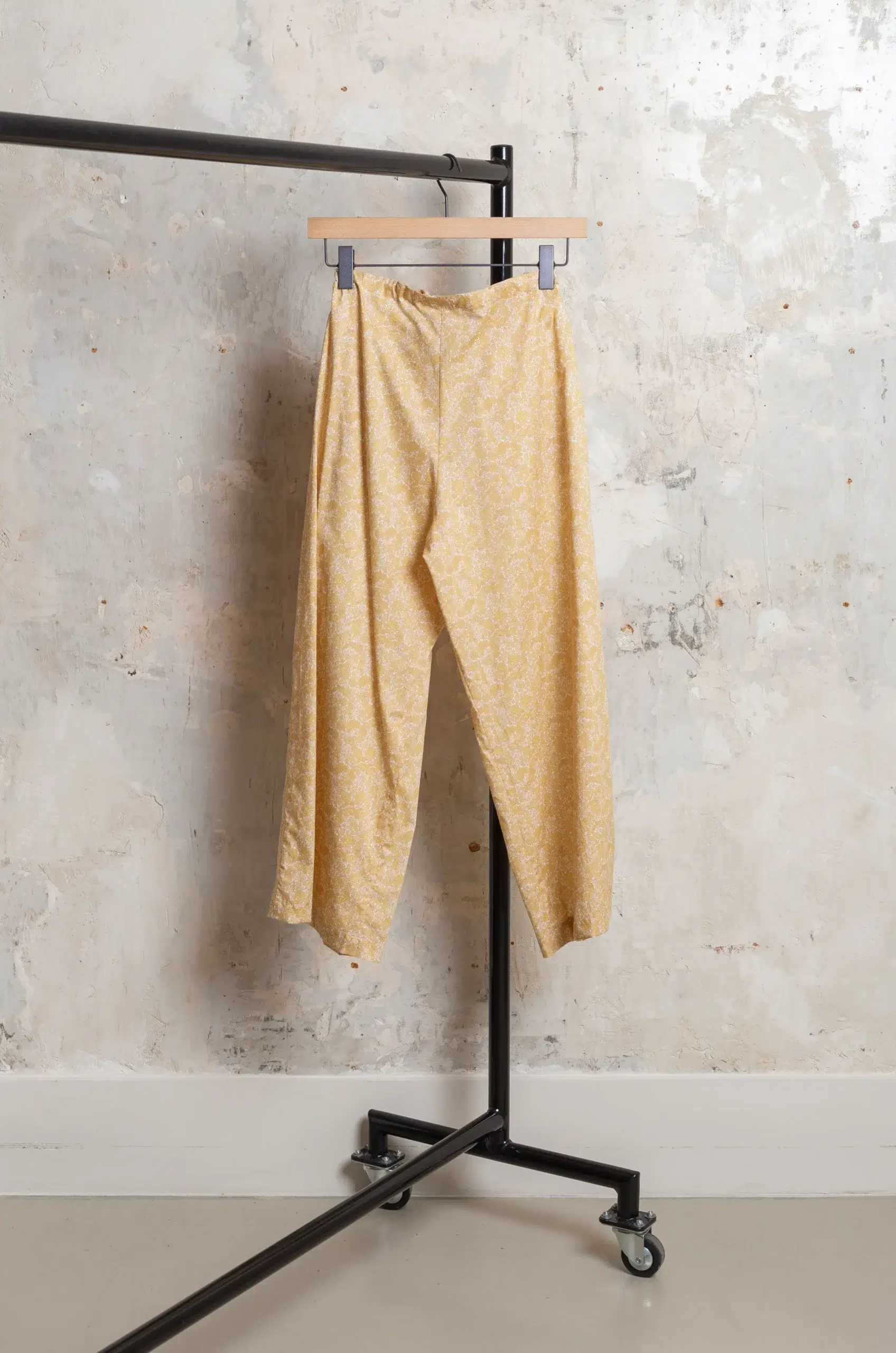 Whiteread - VESPER GATHERED TIE TROUSERS WR052-BF - BUTTER FLORA