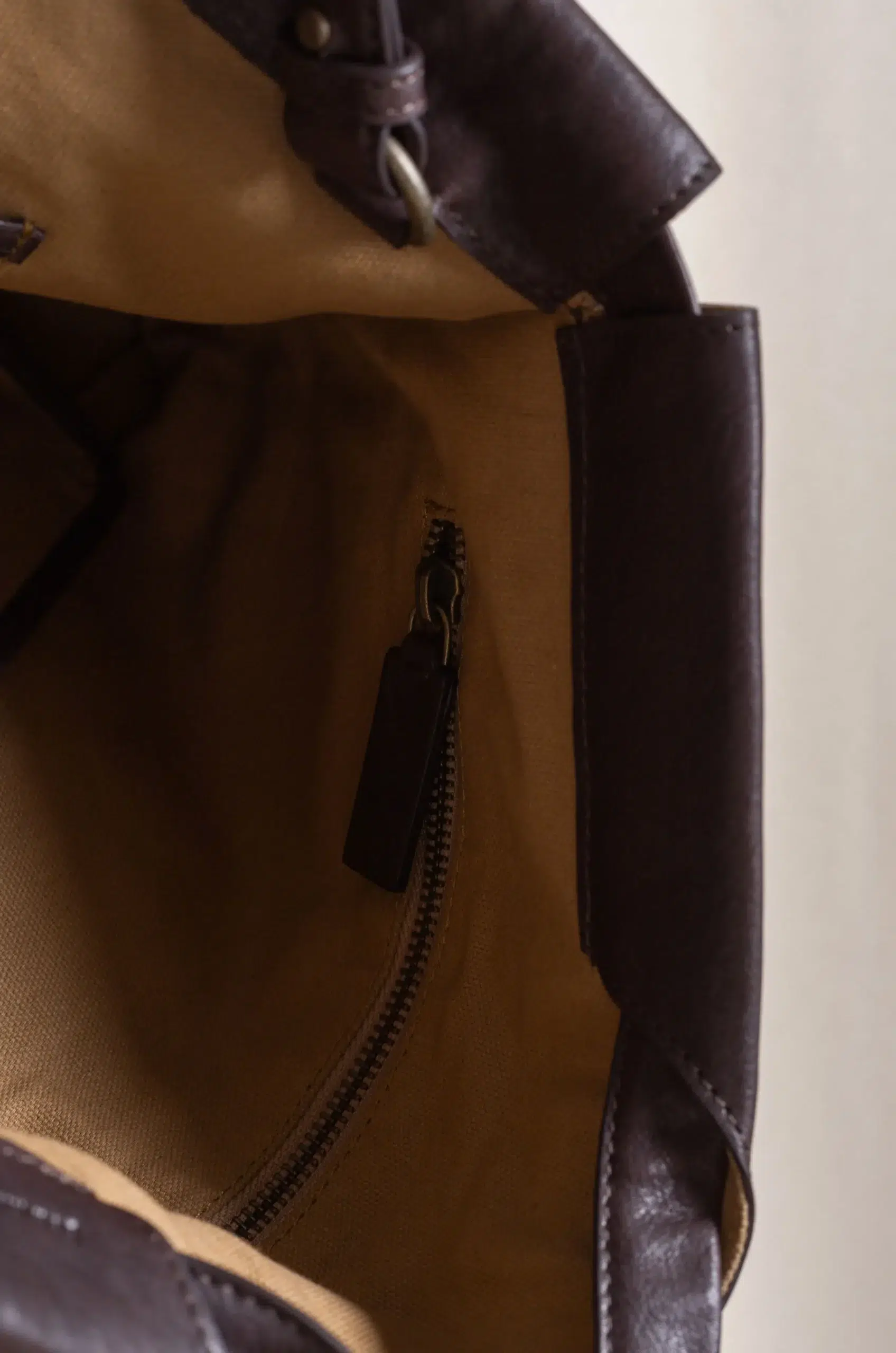 Bea Mombaers bags - SHOPPER MIDI MATTE - DARK BROWN