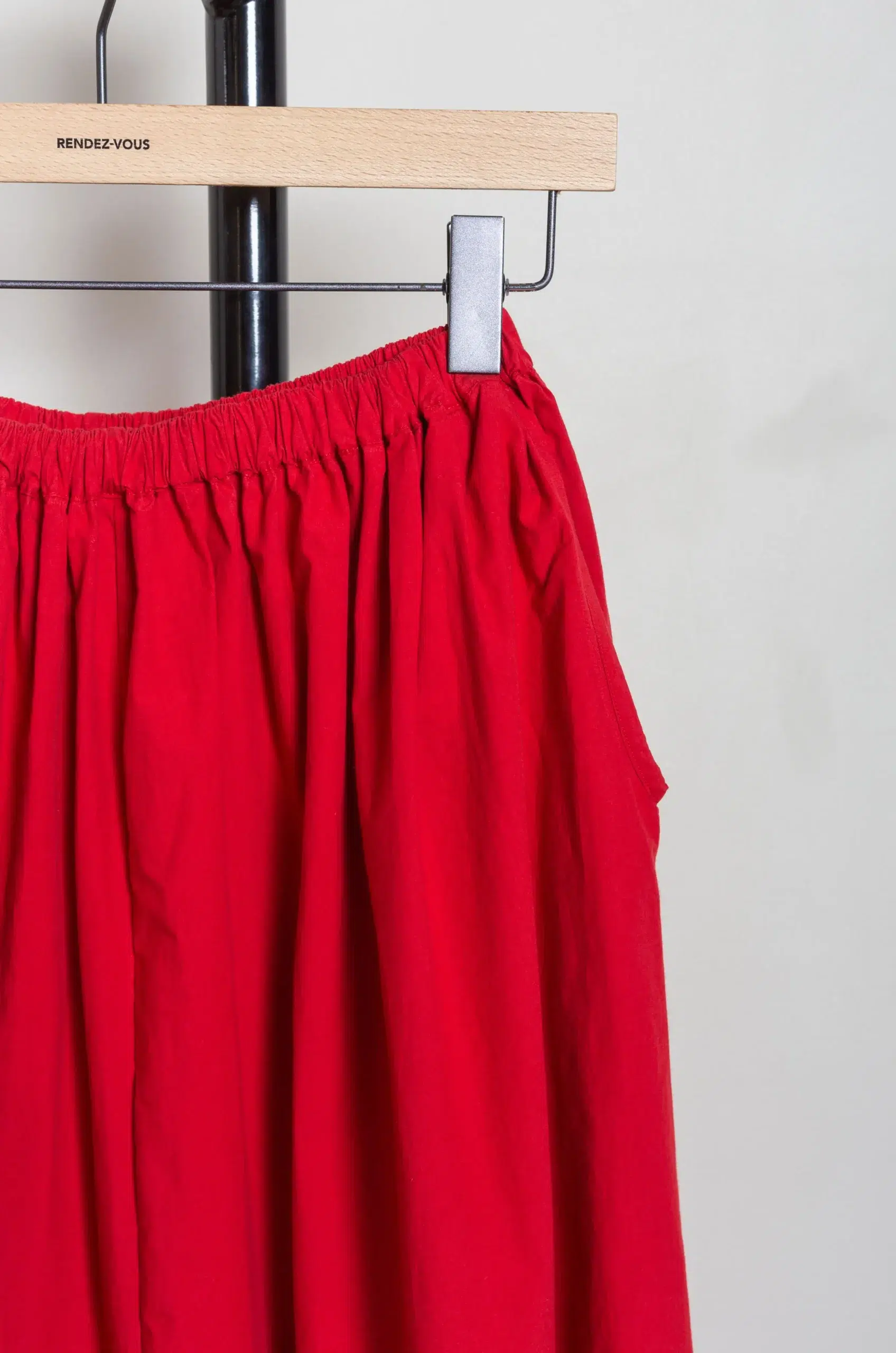 Eleph - WIDE POCKET SKIRT C9010506 - RED