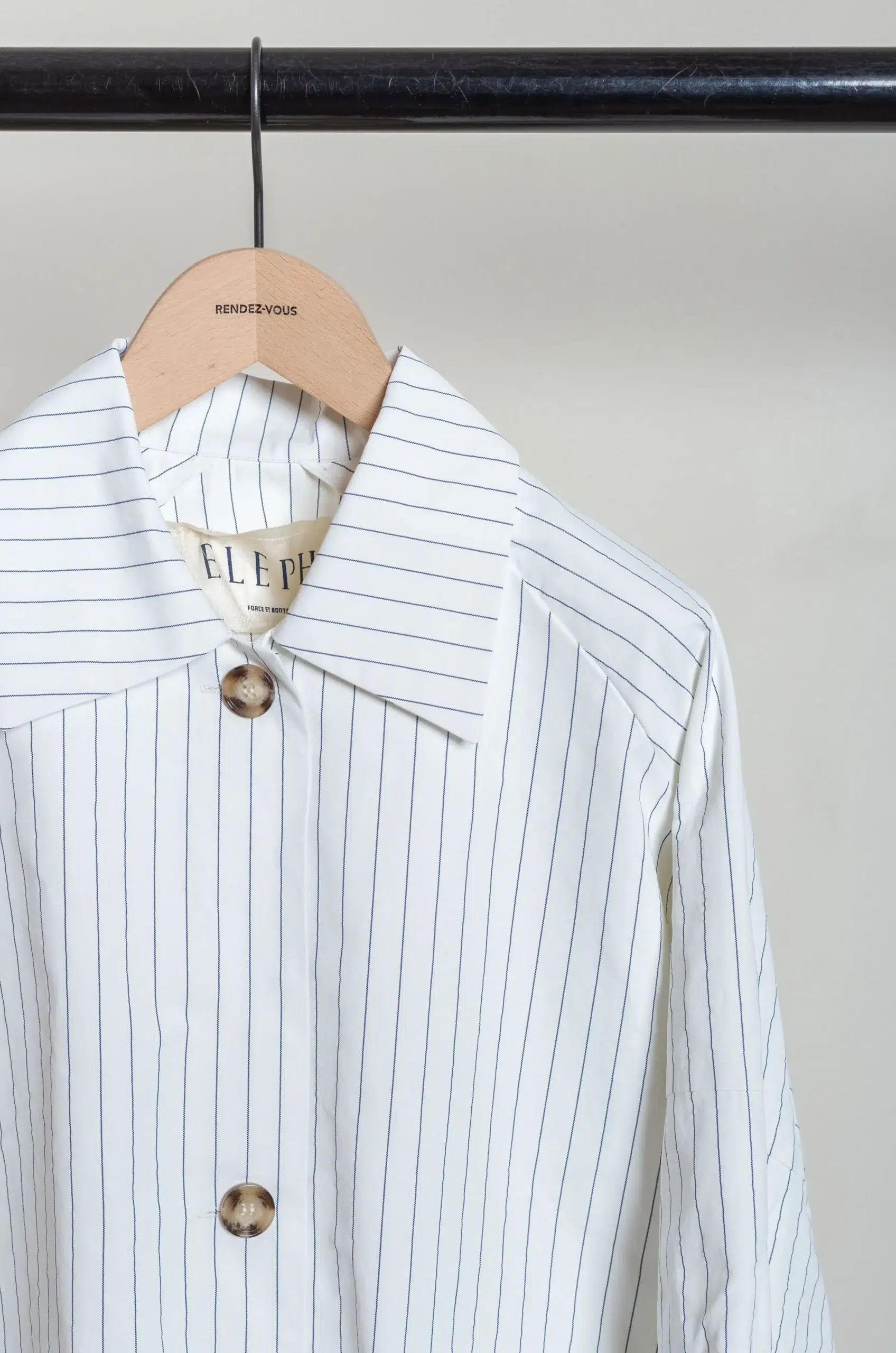 Eleph - LIES COAT SHORT C9010605- WHITE