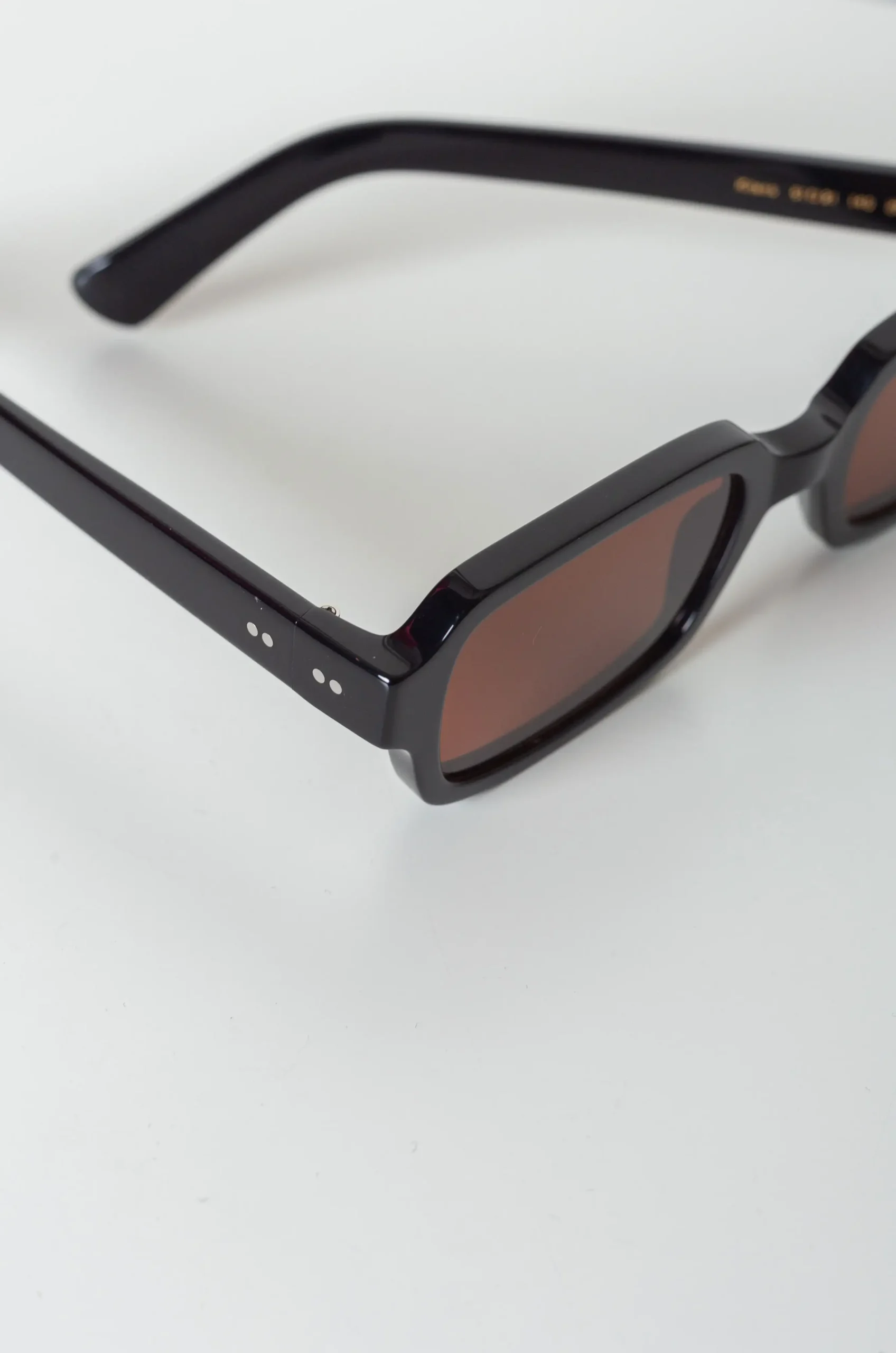 YouMustCreate - Kitano Sunglasses - Black