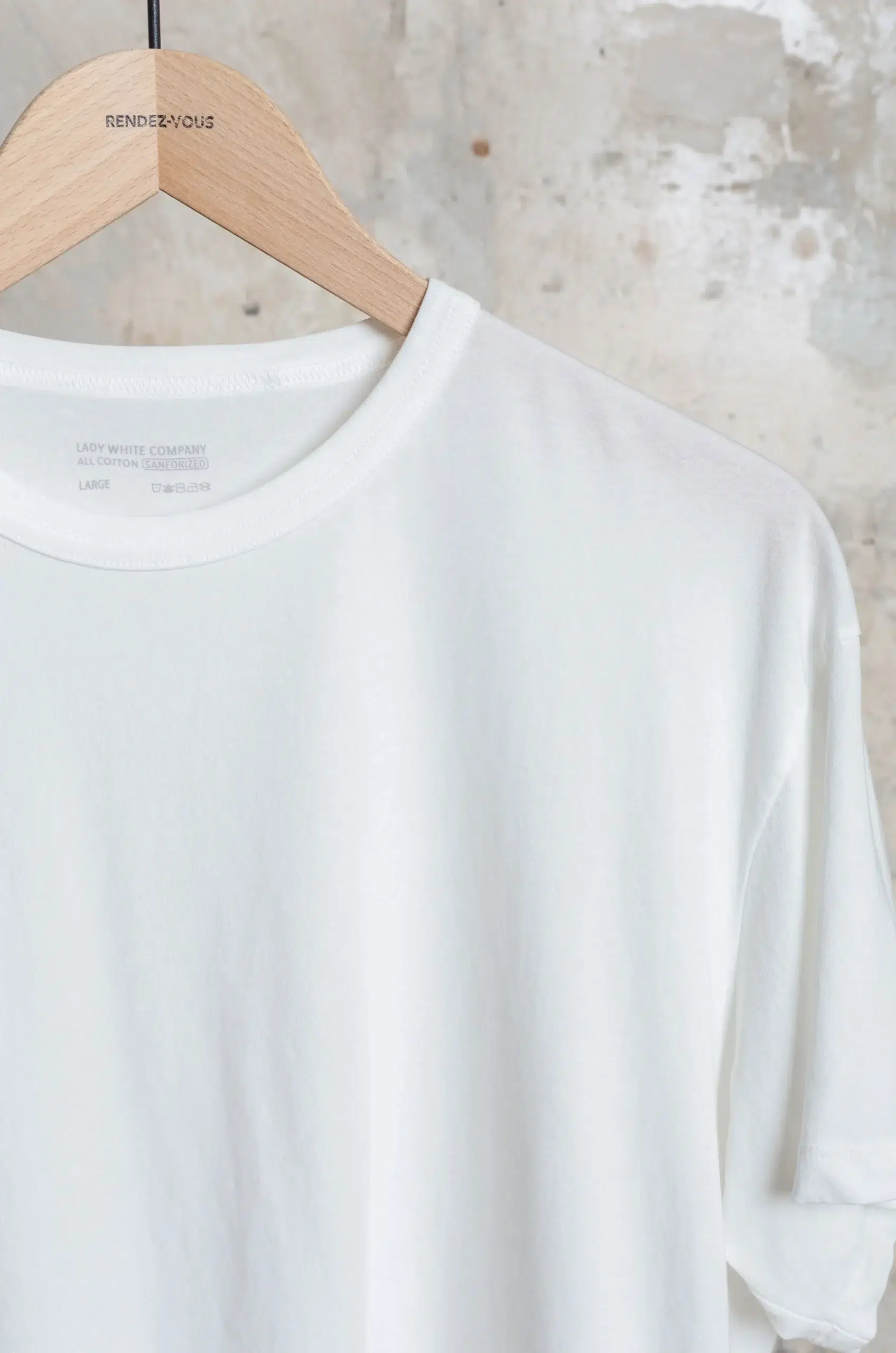 Lady White - DRY LITE T-SHIRT - WHITE