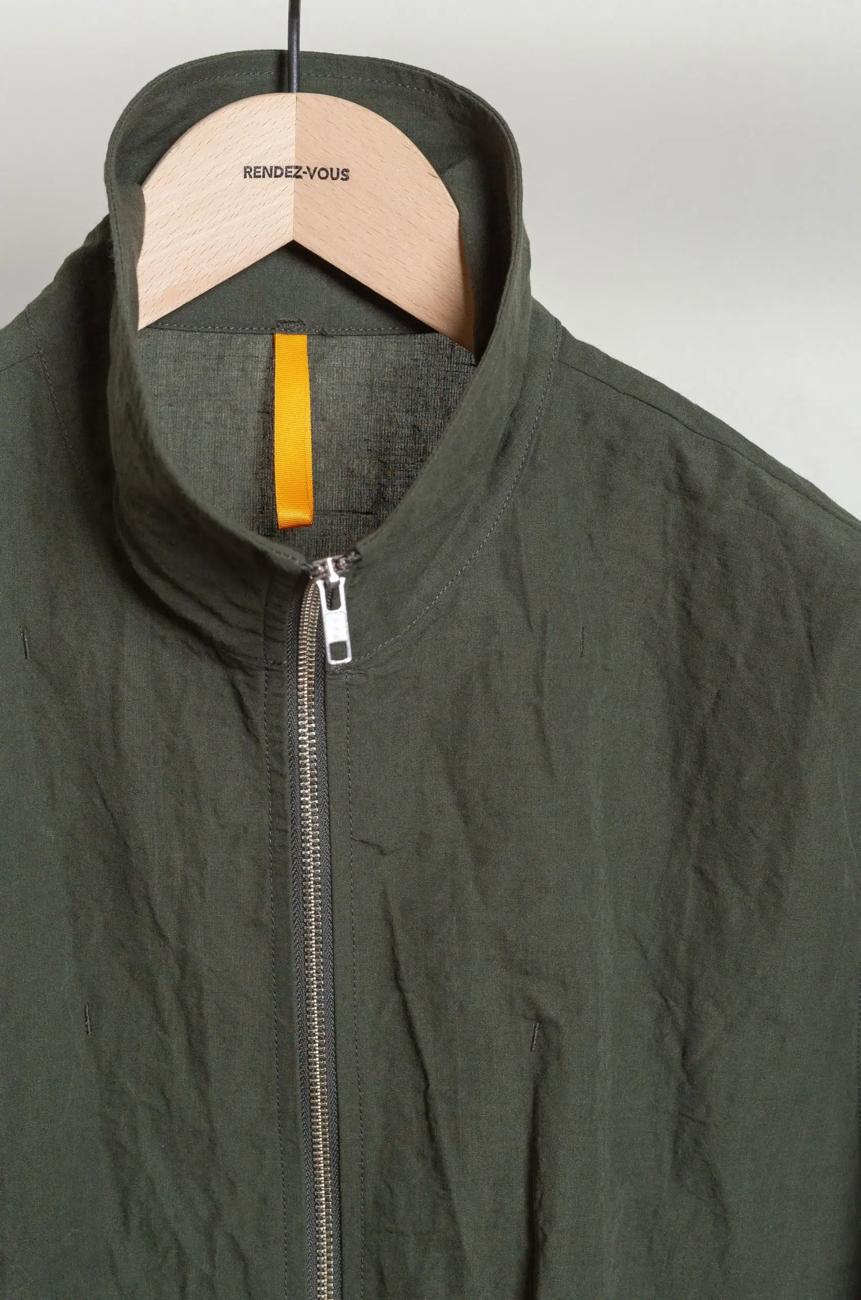 MAN-TLE - R20 SHIRT-3 TRACK SHIRT - WOODLAND LINEN