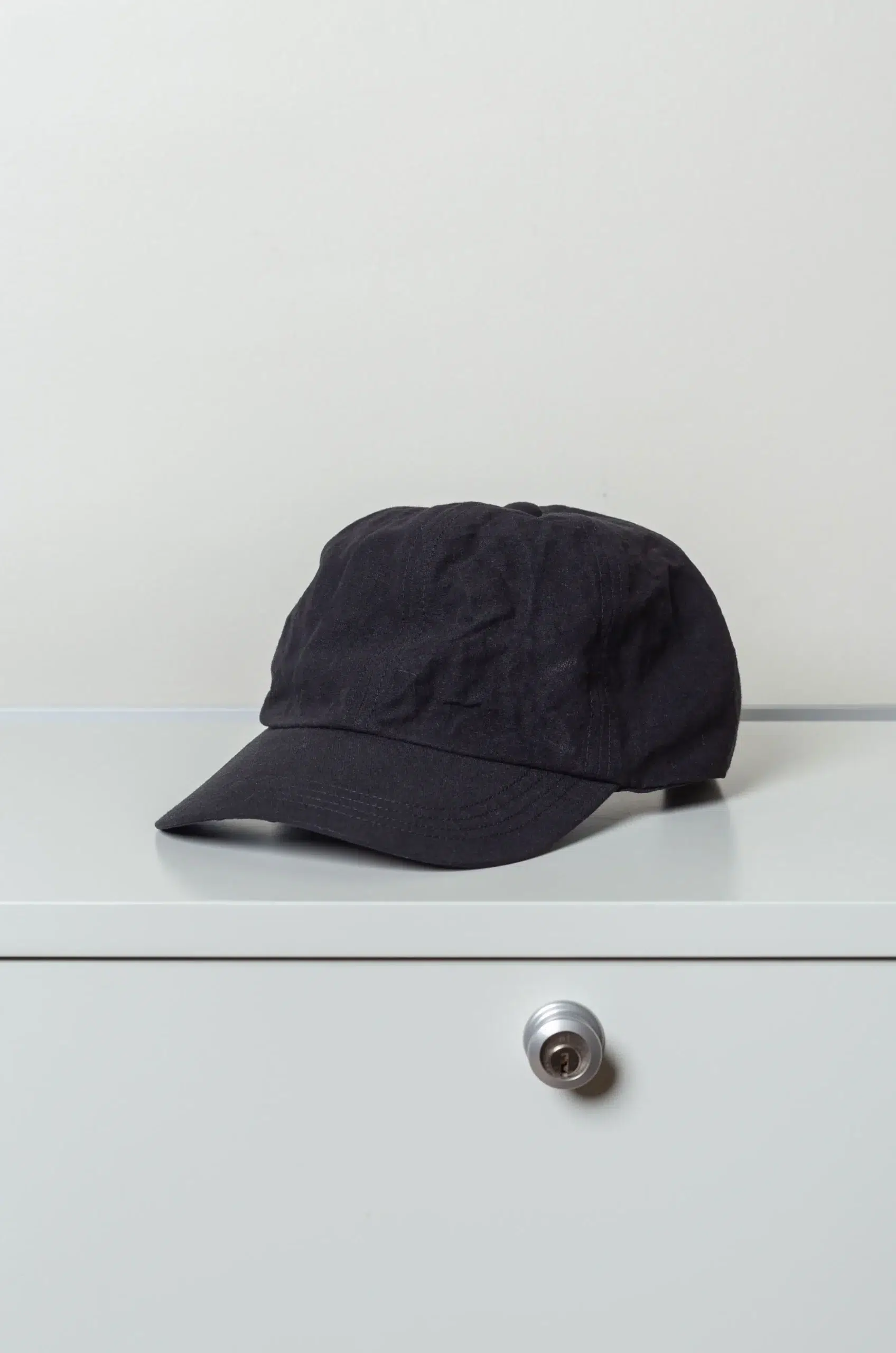 MAN-TLE - R20 CAP-3 DEEP CAP - BLACK LINEN