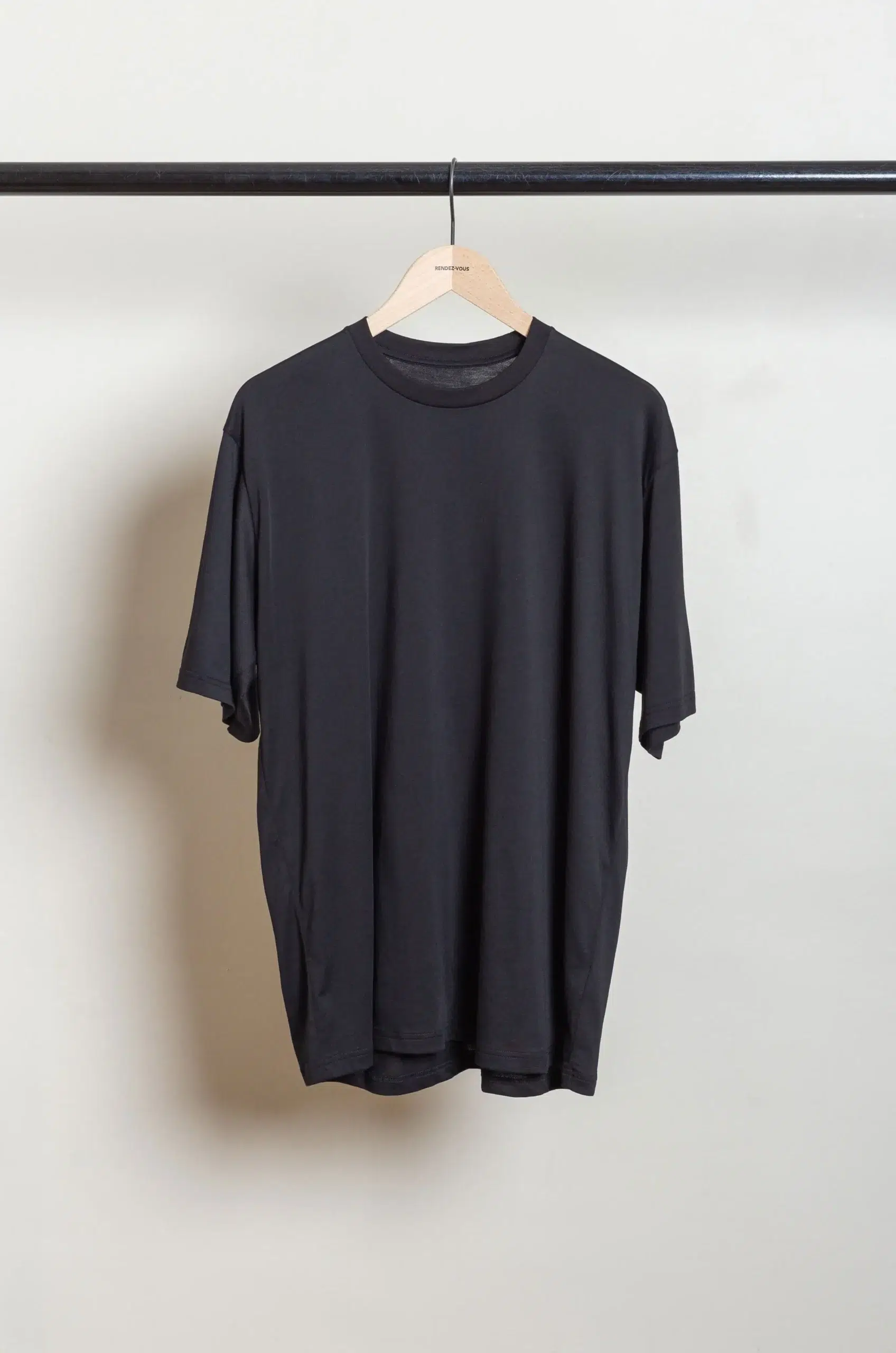 STEIN - SUVIN COTTON BASIC TEE ST.1504 - BLACK