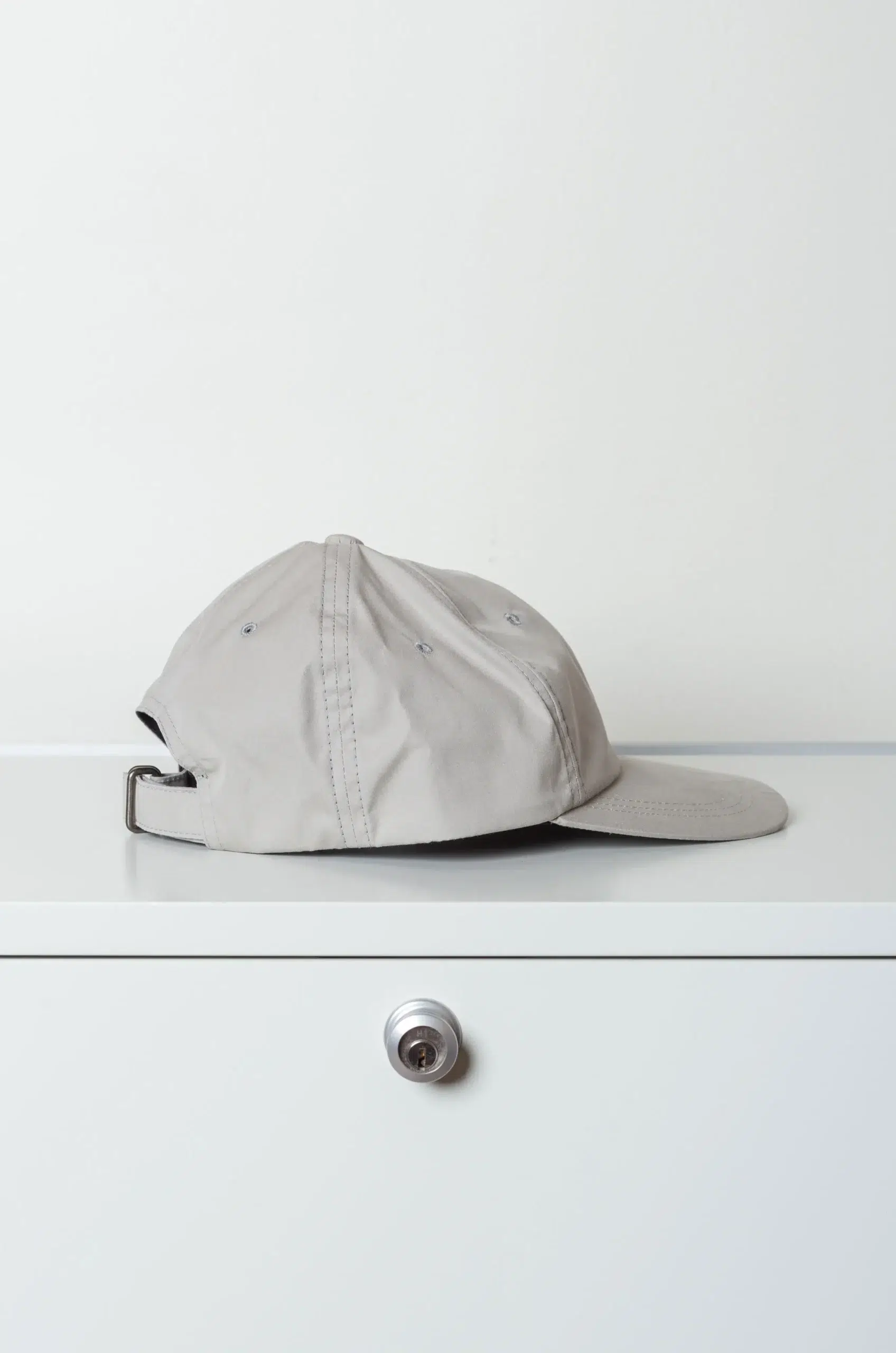 Yoko Sakamoto - GIFT SHOP CAP - BEIGE