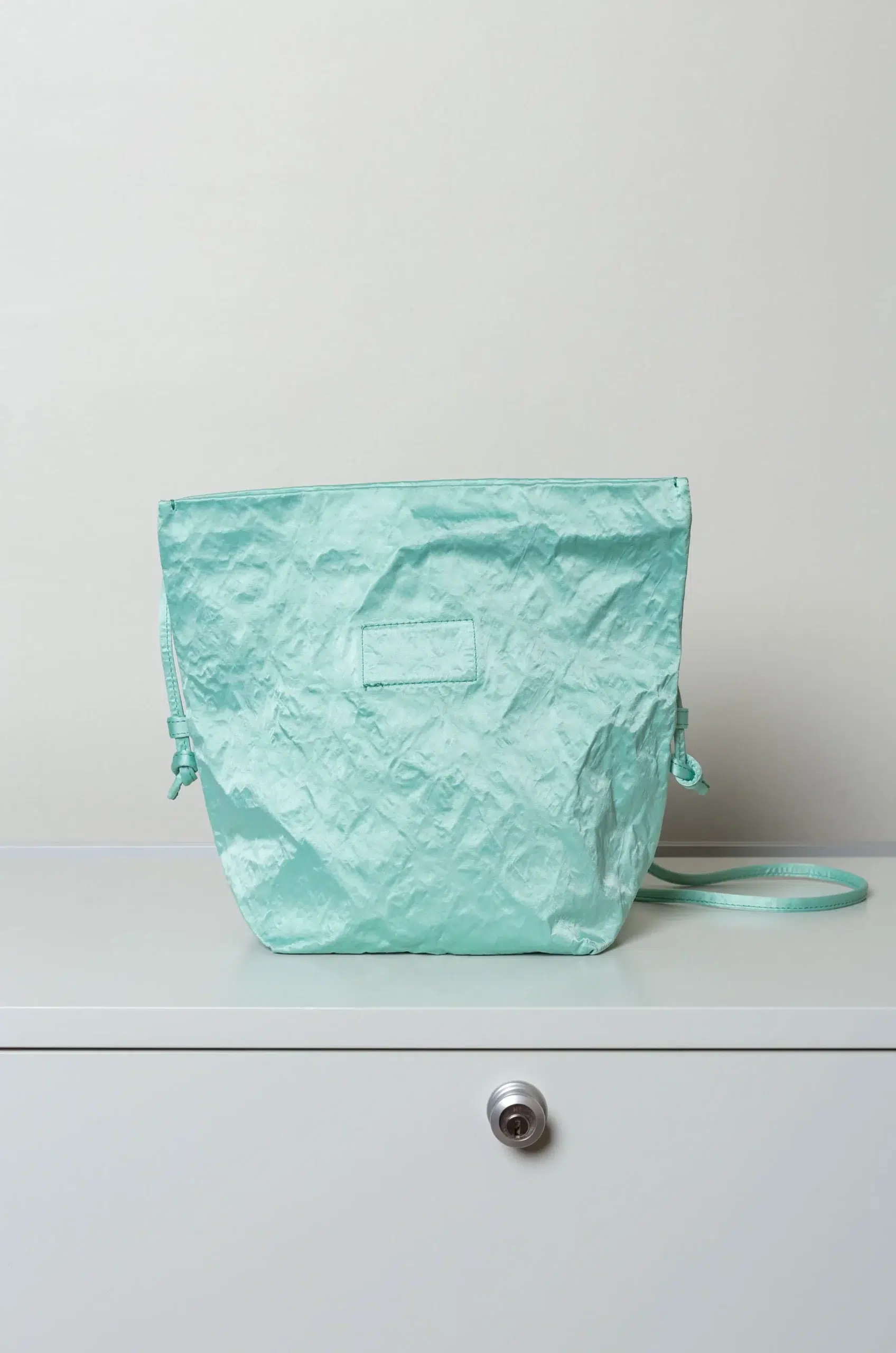 Zilla - SATIN MEDIUM SHOULDER BAG - ALOE