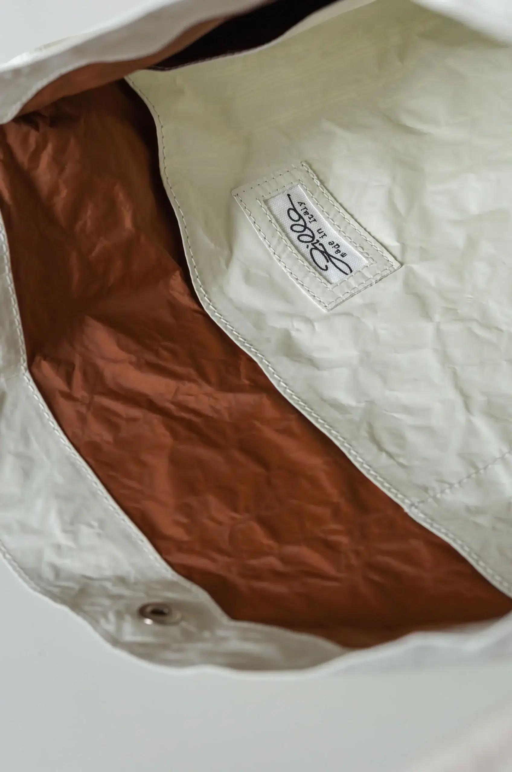 Zilla - NYLON FLAT BAG - PANNA