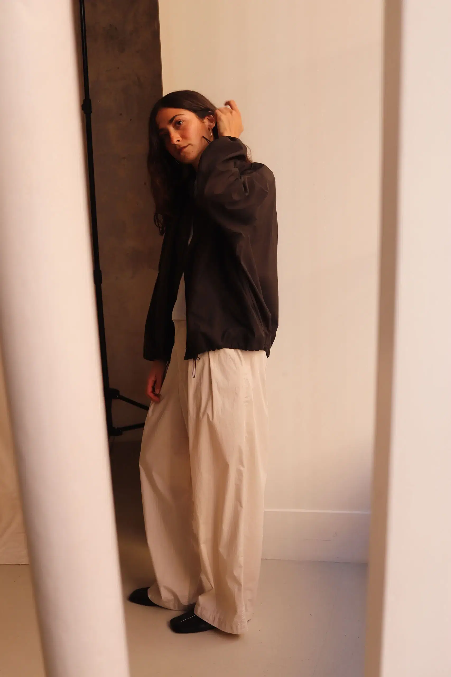 ATON - TWO TUCKED EASY PANTS PRAGLM0405 - BEIGE