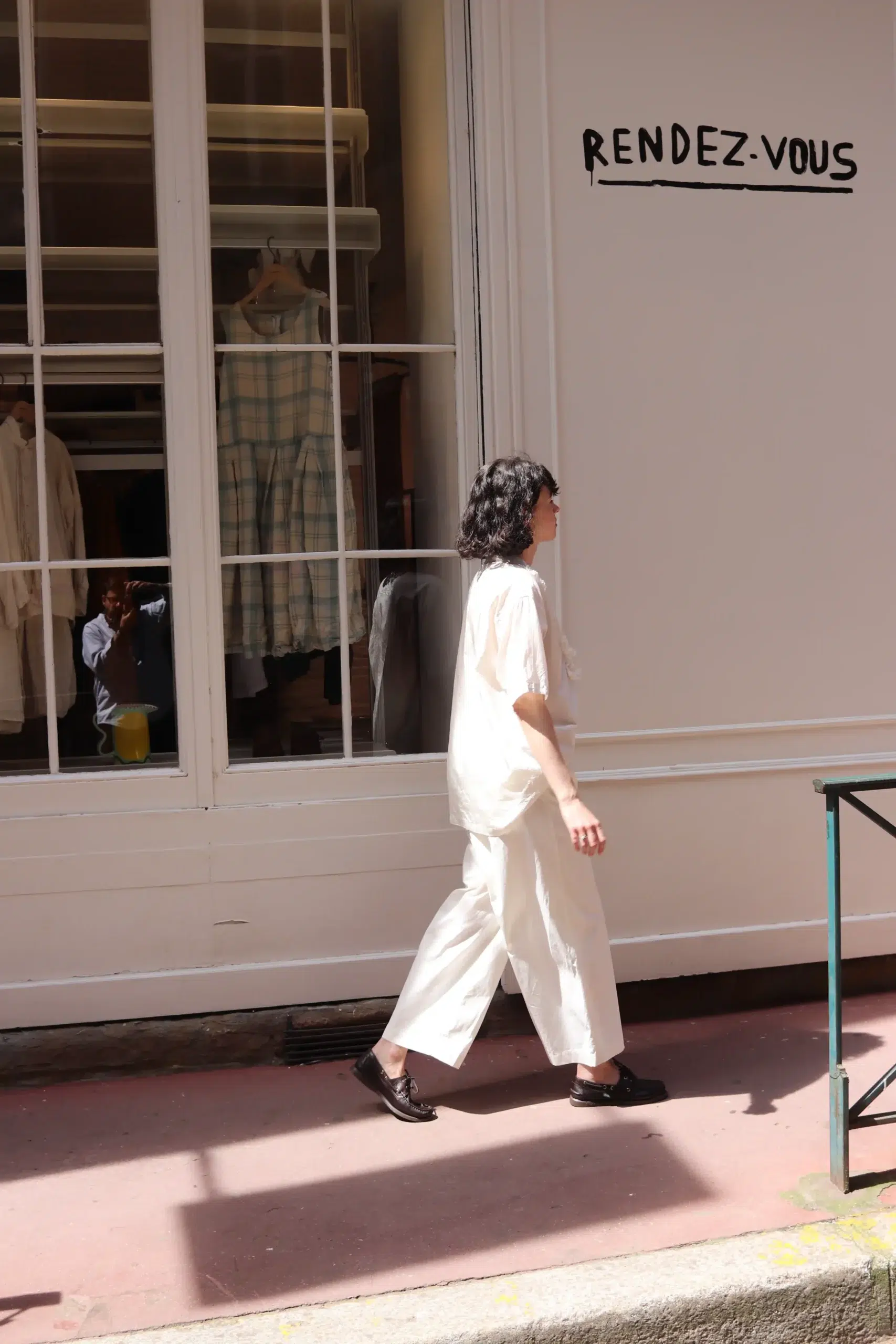 Toujours - 2 In-pleat Baggy Pants YM44BP04 - Natural White