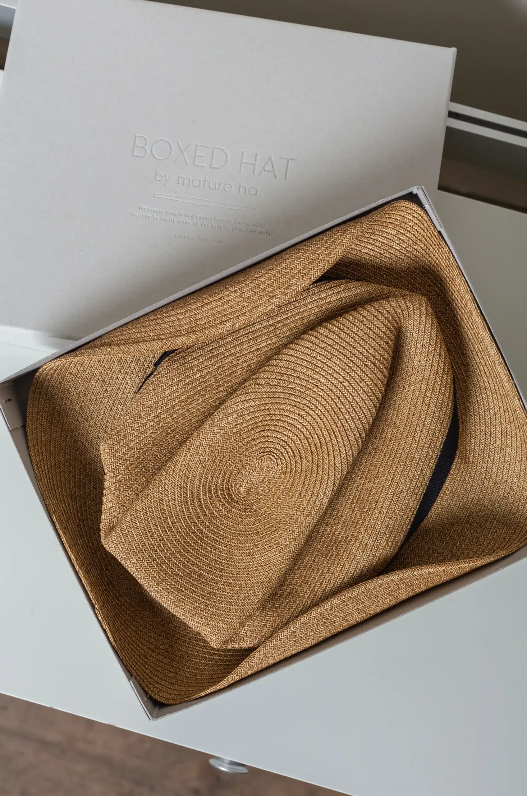 MATURE HA - BOXED HAT 6.5CM BRIM GROSGRAIN RIBBON - MIX BROWN X BLACK