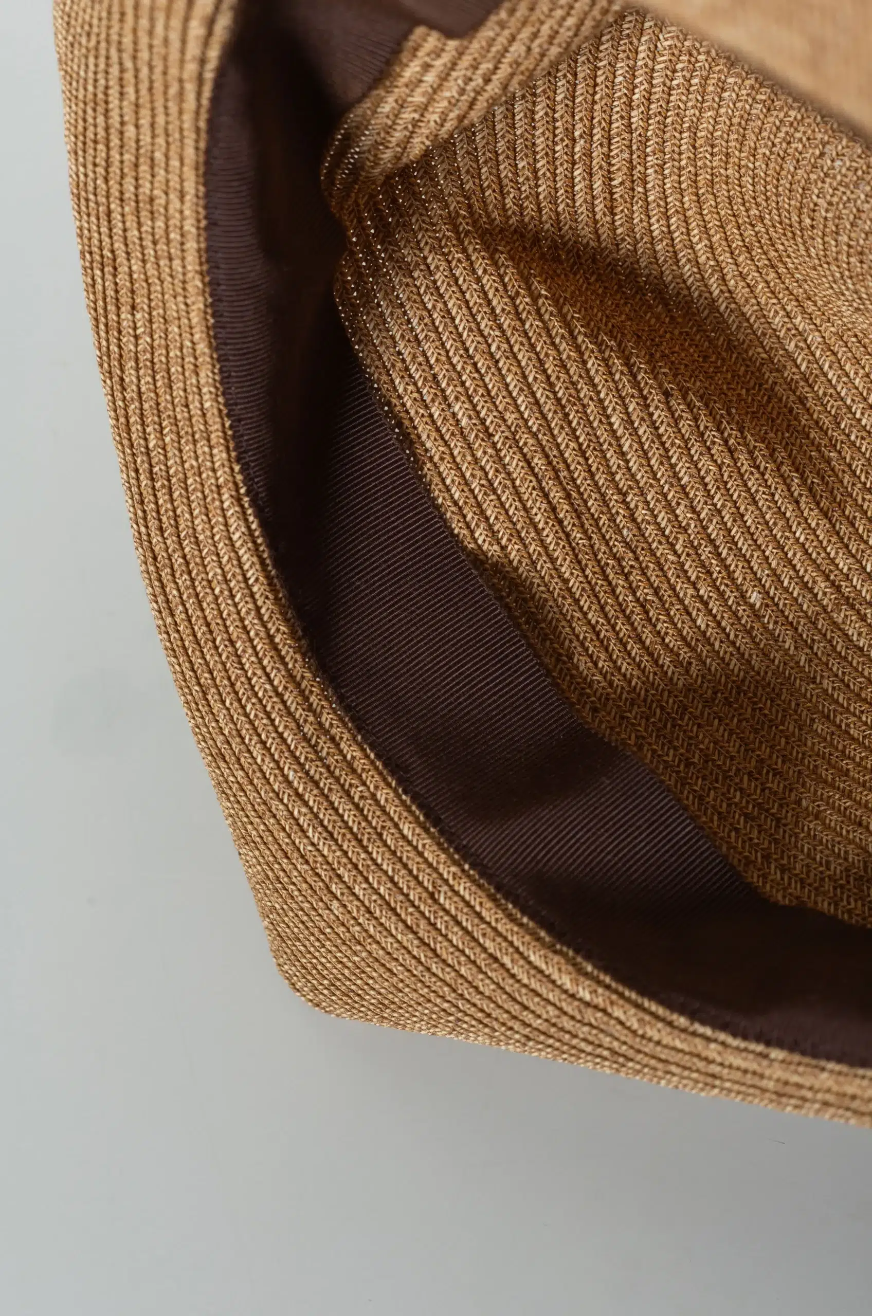 MATURE HA - BOXED HAT 6.5CM BRIM GROSGRAIN RIBBON - MIX BROWN X BLACK