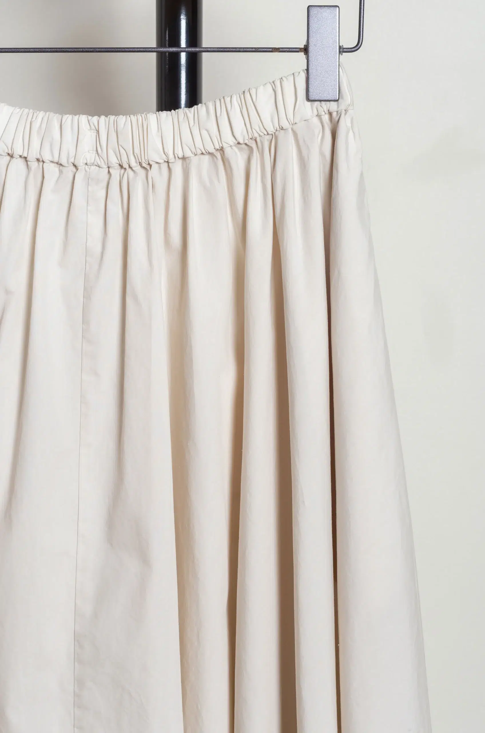 ATON - GATHERD SKIRT SKAGLM0406 - BEIGE