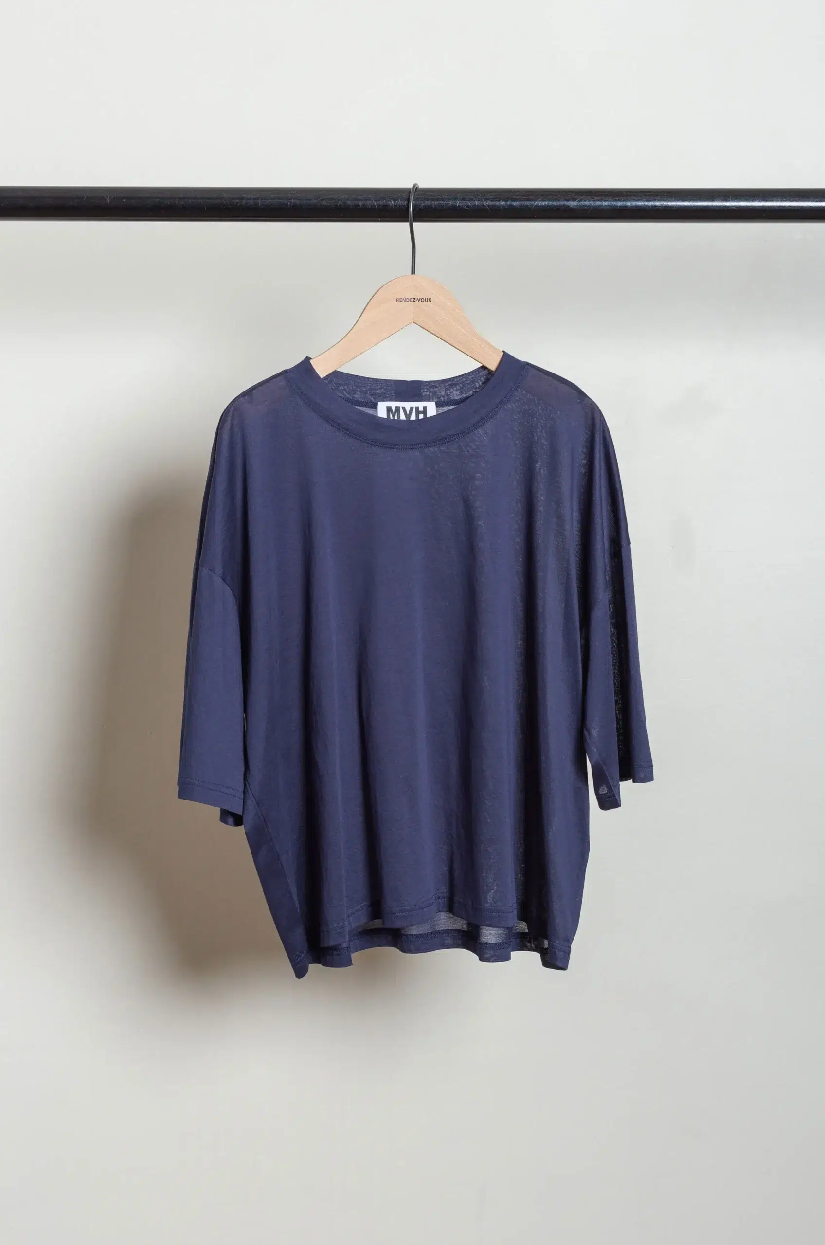 MONIQUEVANHEIST - BOX SHORTSLEEVE - NAVY