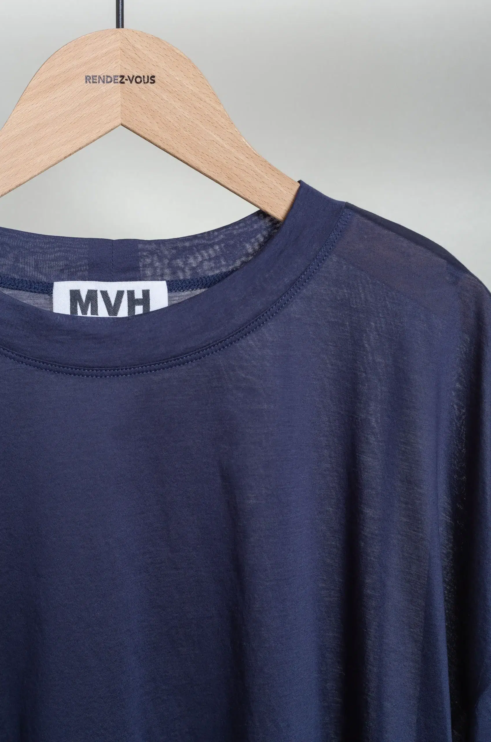 MONIQUEVANHEIST - BOX SHORTSLEEVE - NAVY