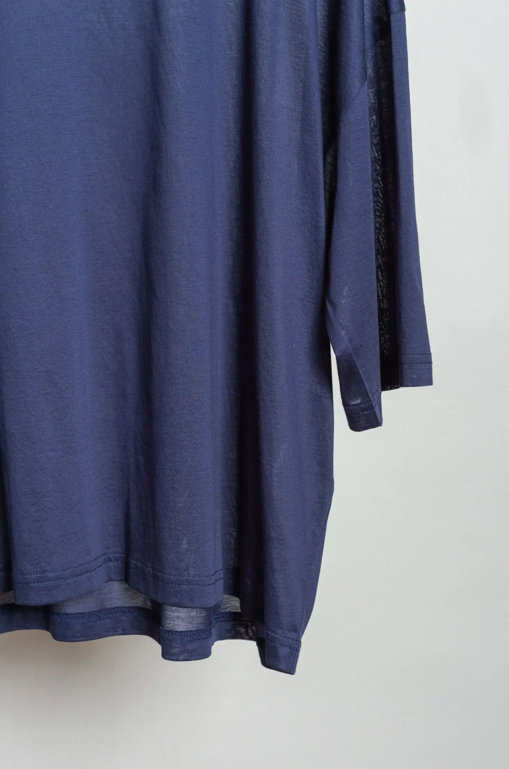MONIQUEVANHEIST - BOX SHORTSLEEVE - NAVY