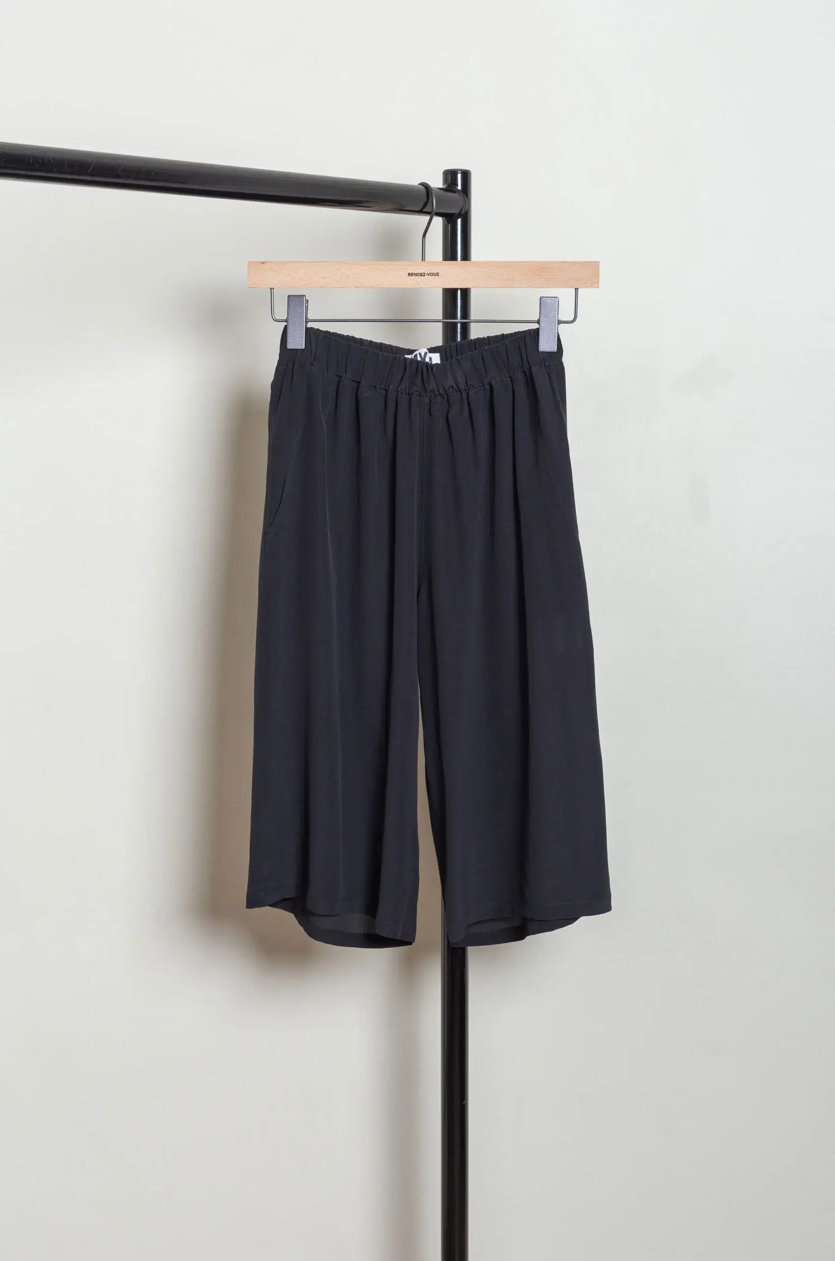MONIQUEVANHEIST - PANTS FLEXY XL - BLACK