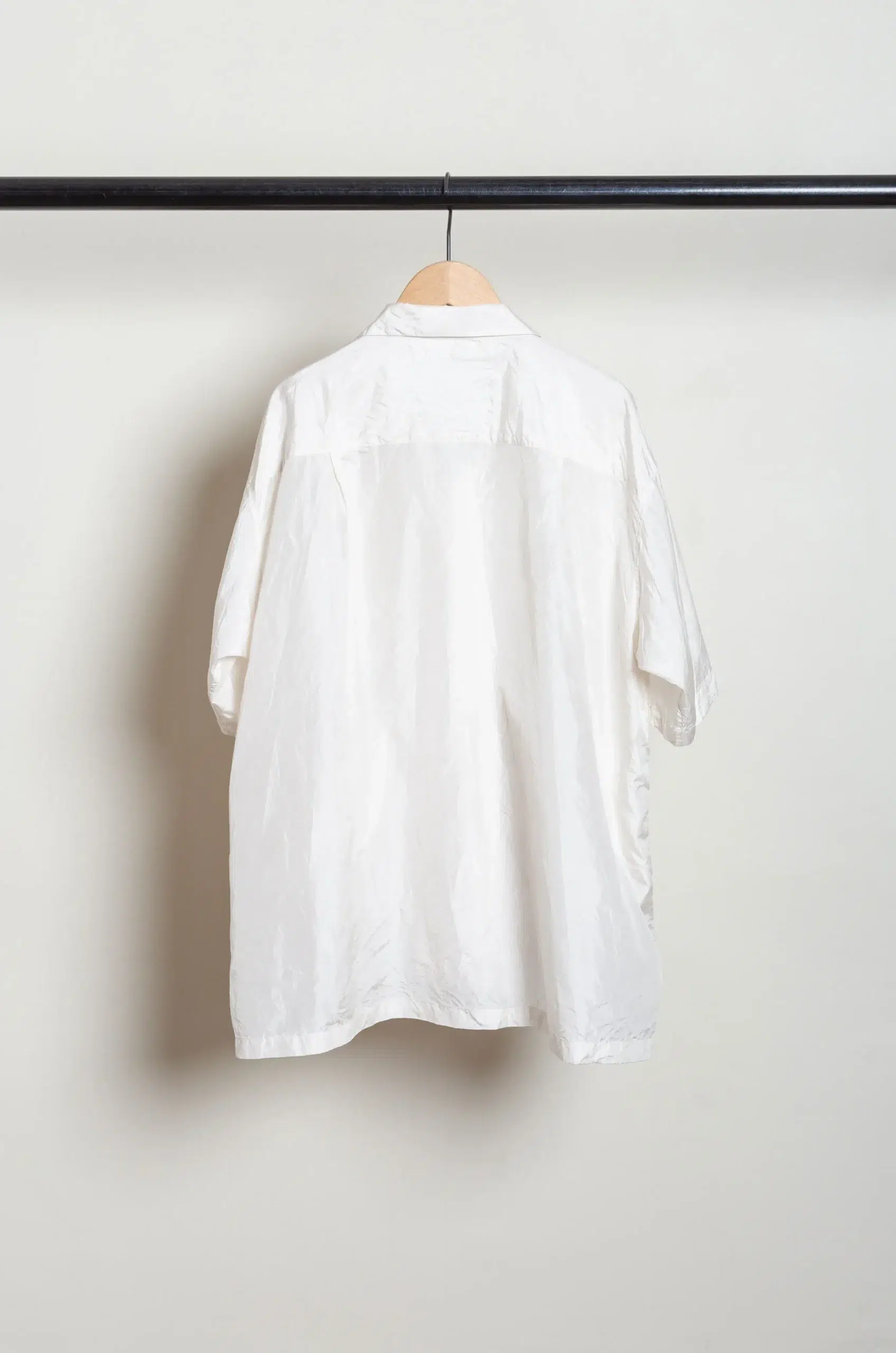 Toujours - Open Collar Short Sleeve Frill Shirt YM44OS02 - Ivory