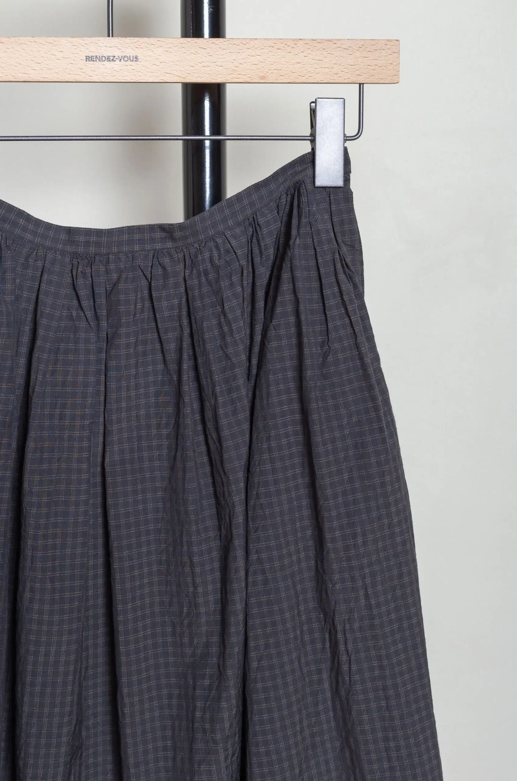 Toujours - Random Pleated Maxi Skirt QM44GK03 - Ink*Khaki