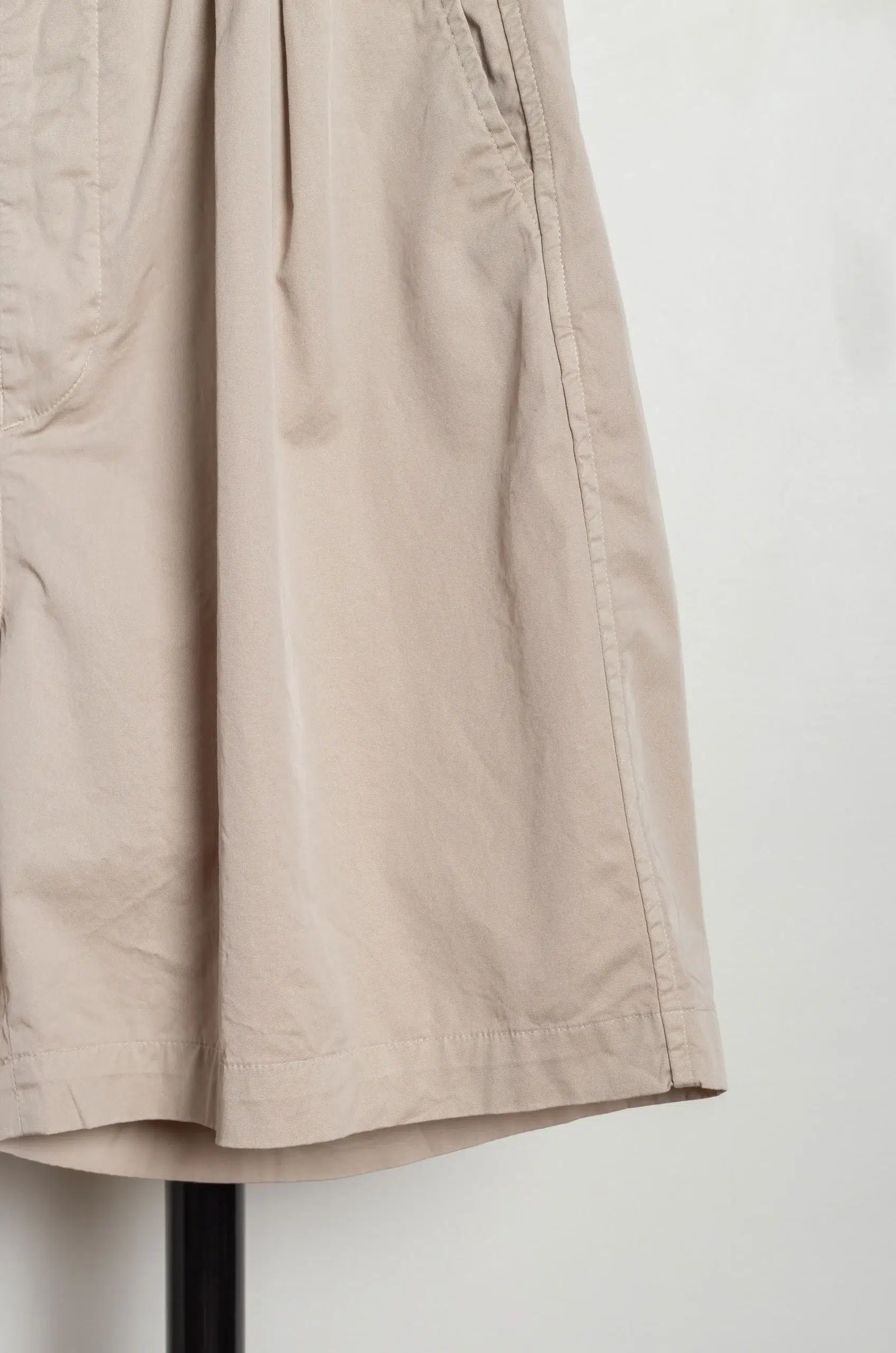 Toujours - 2 In-pleat Baggy Half Chinos - Sand