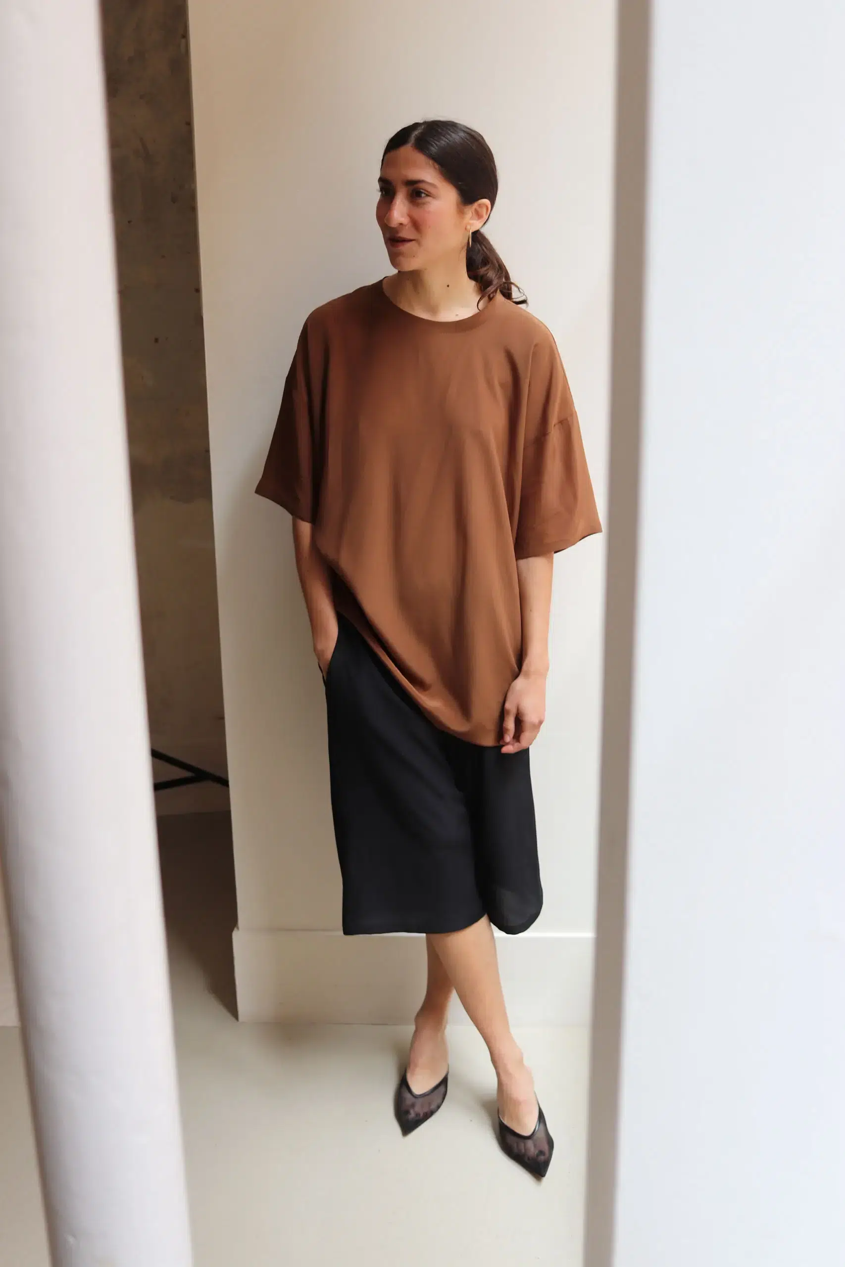 MONIQUEVANHEIST - LOL MINI SS - BROWN