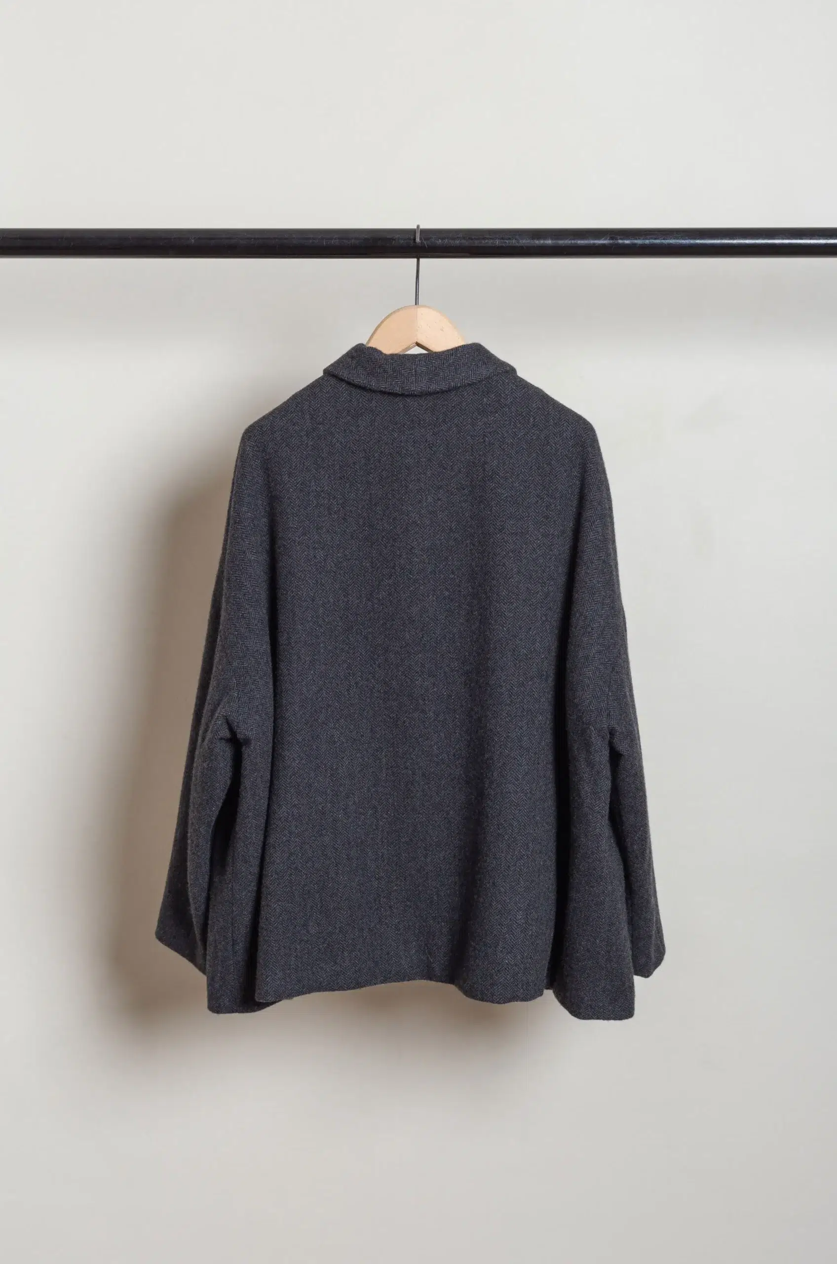 ApuntoB - Jacket P2084/TS987 - Cement