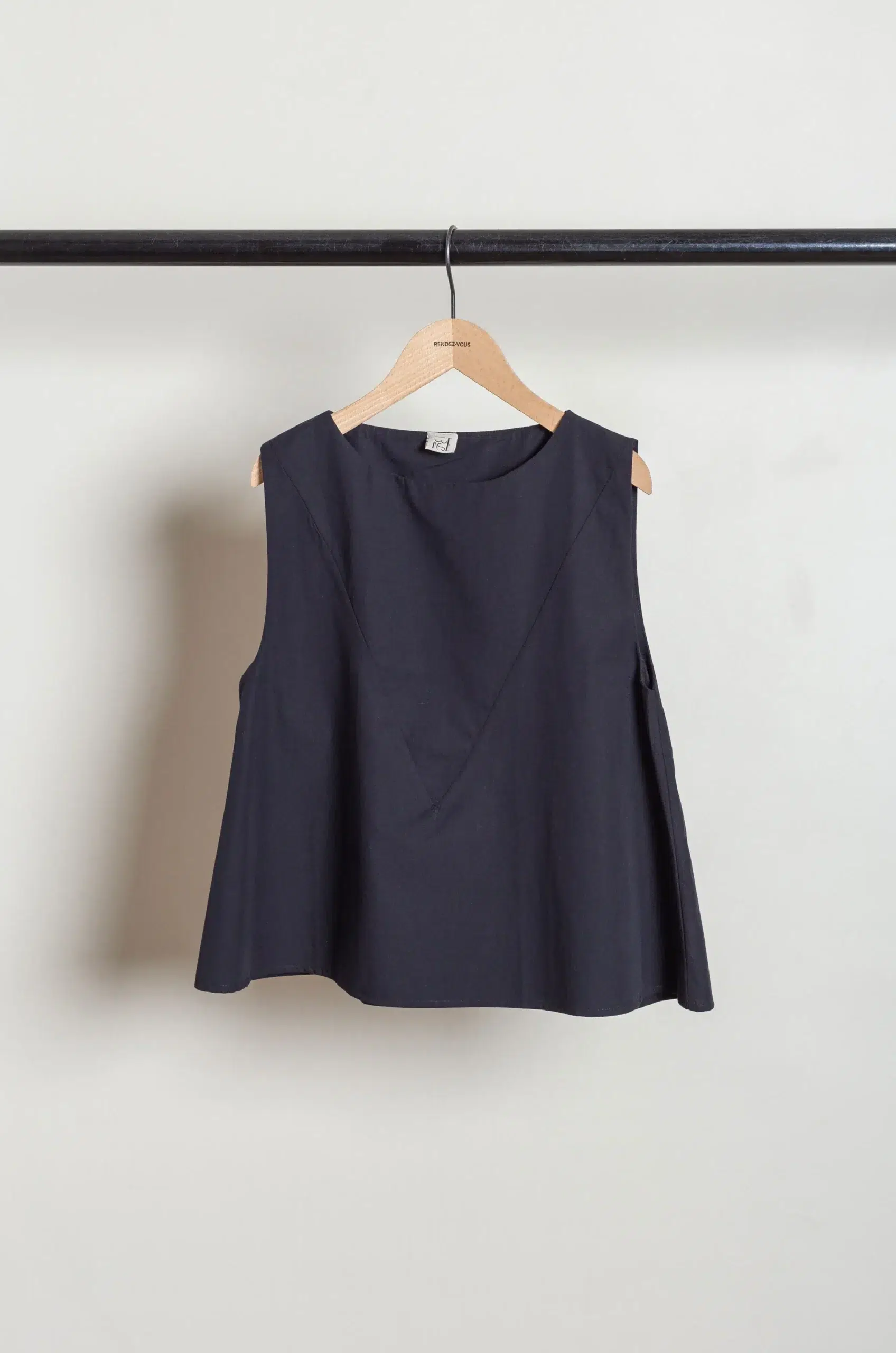 BASERANGE - TRES TOP - BLACK