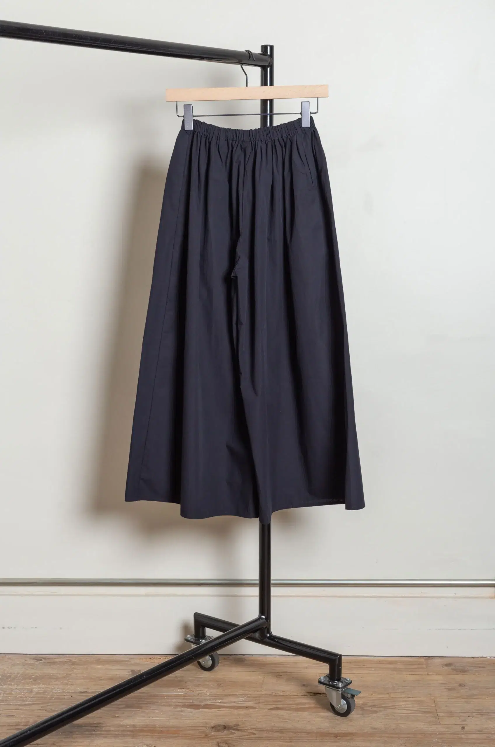 BASERANGE - CABLE PANTS - BLACK
