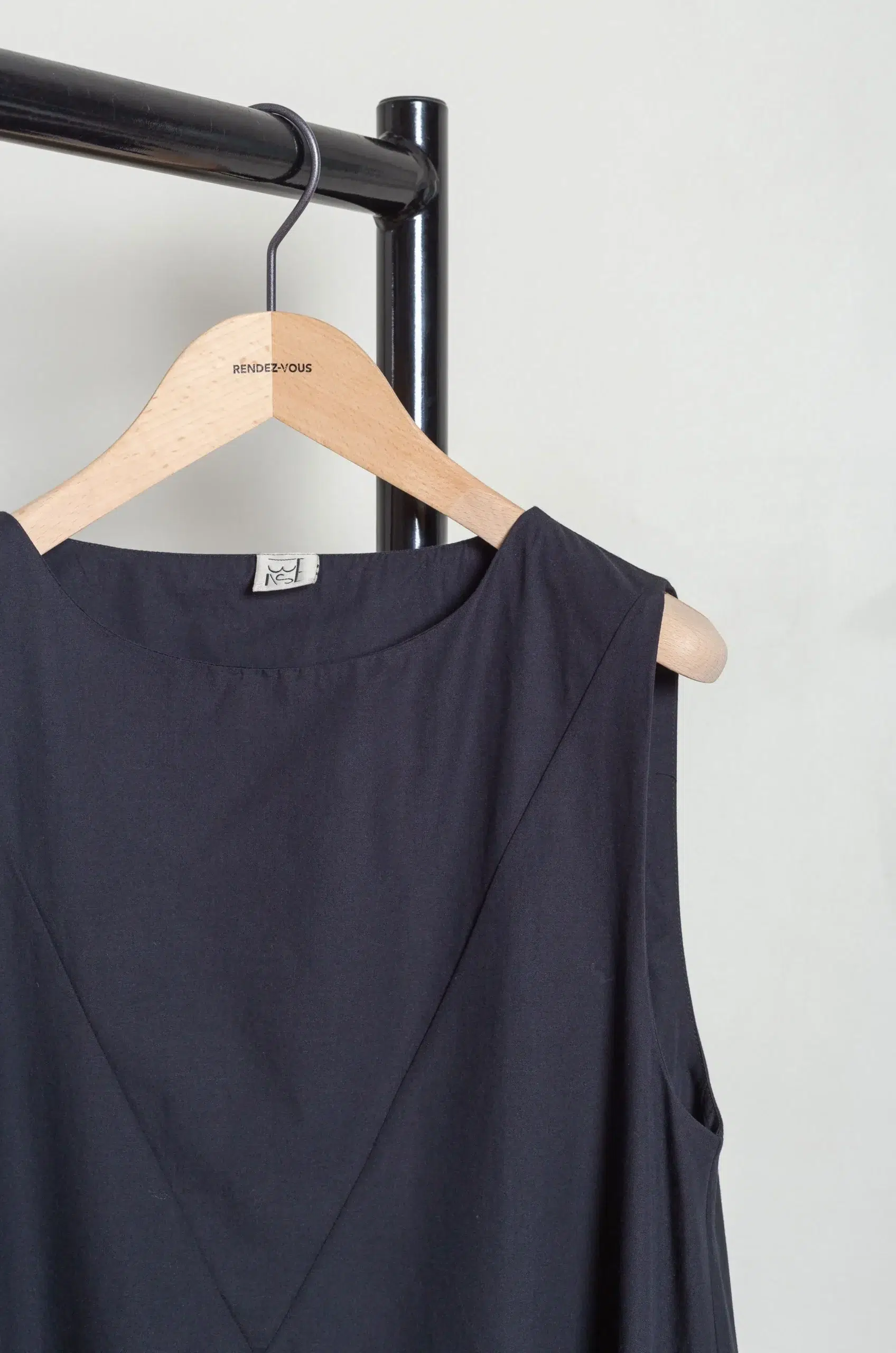 BASERANGE - TRES DRESS - BLACK