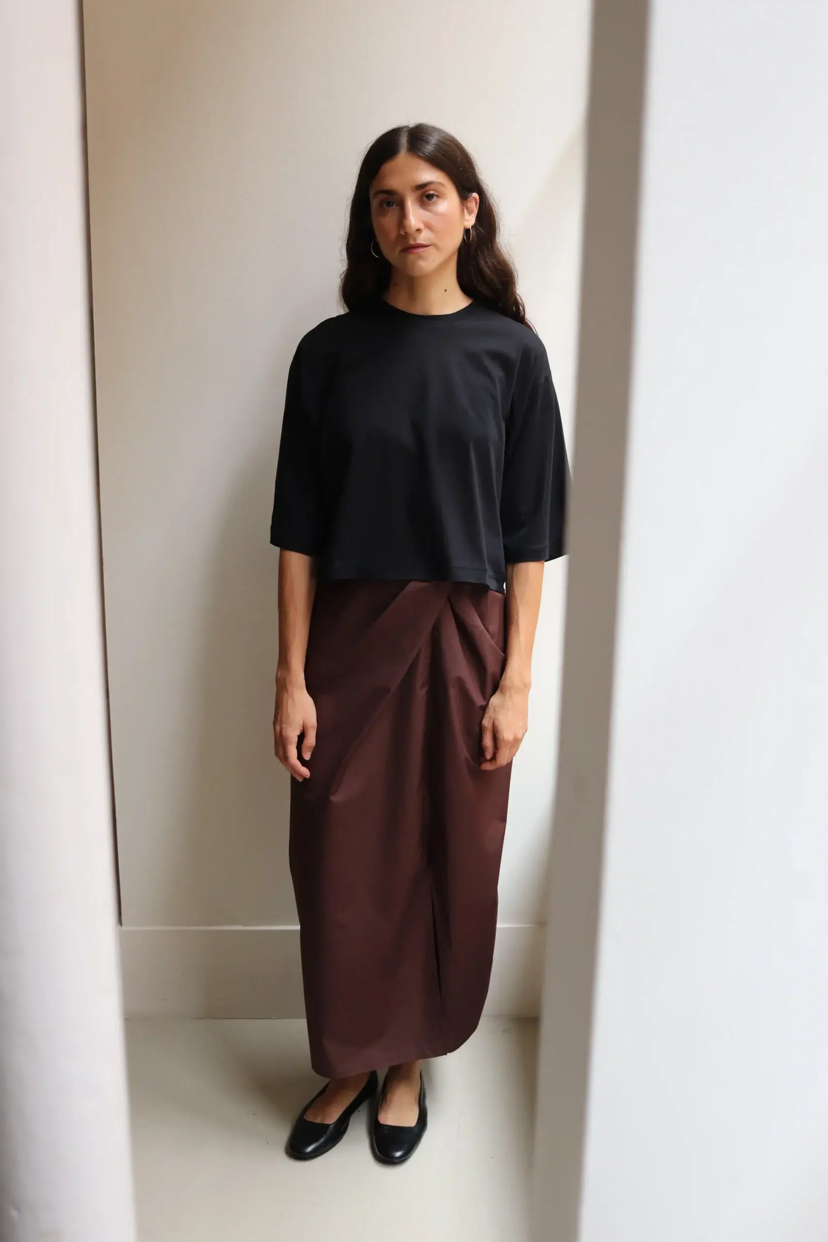 Ylève - COTTON SHEER JERSEY SHORT SLEEVE P/O - Black