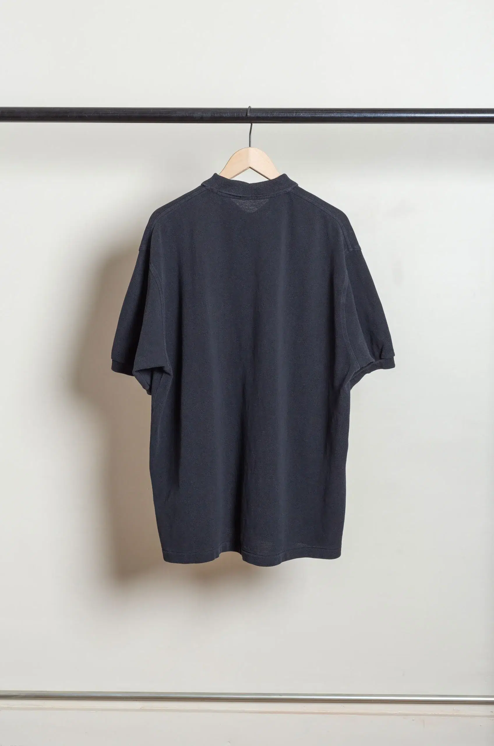 Comoli - Piqué Short-Sleeve Polo Shirt D01-05042 - Black