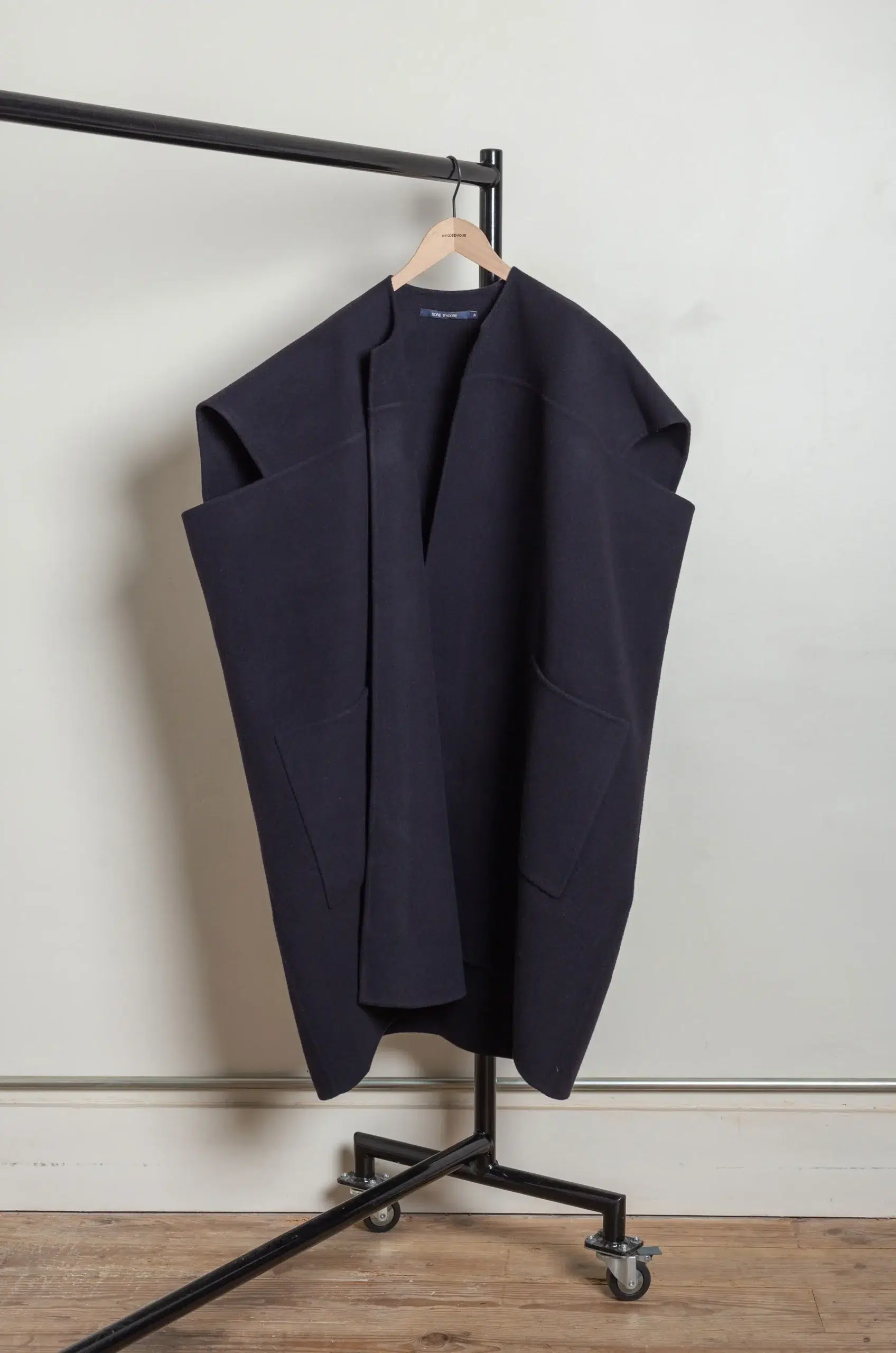 Sofie D'Hoore - CIOVO Overzised Sleeveless Jacket - MIDNIGHT