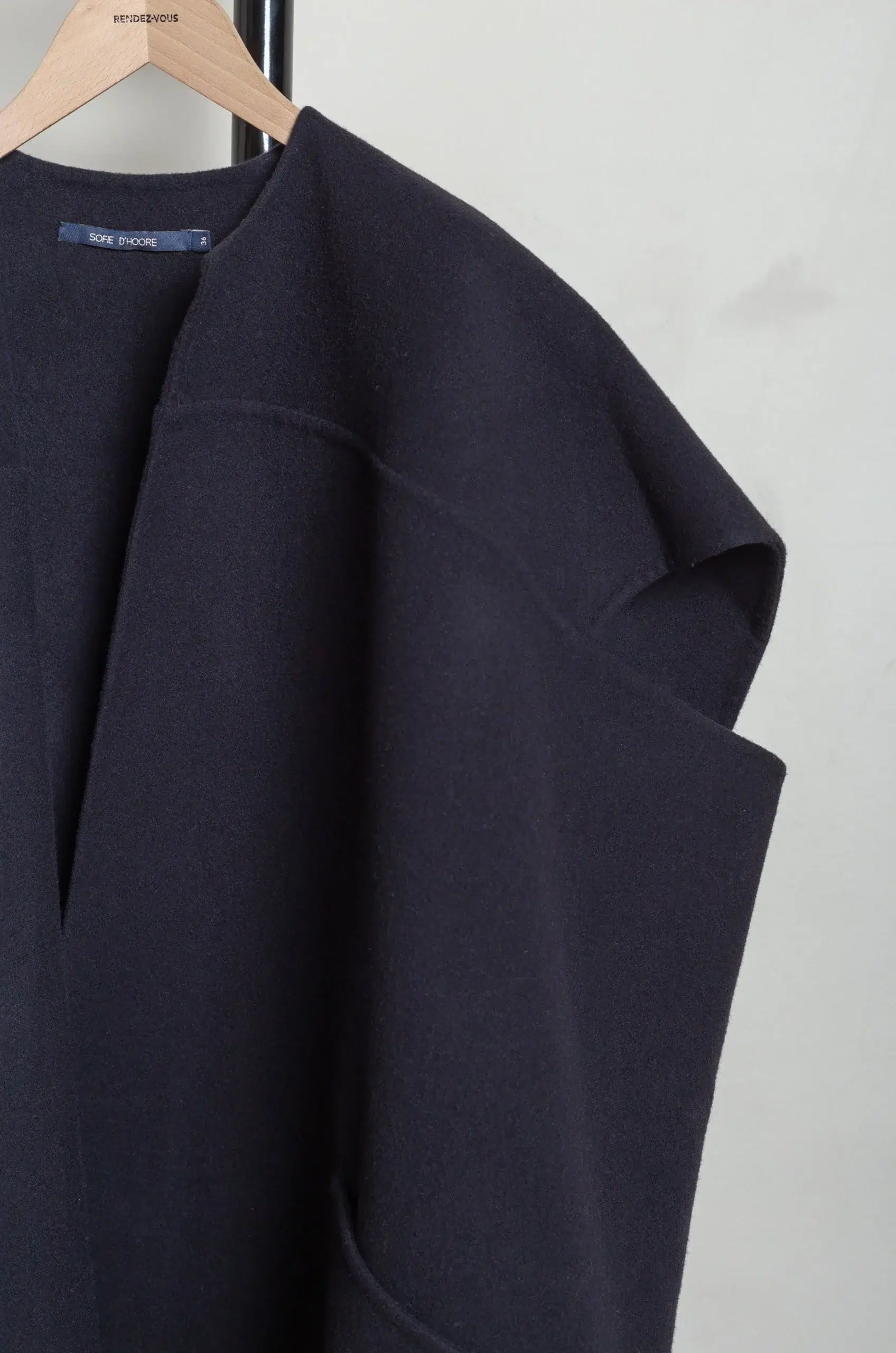Sofie D'Hoore - CIOVO Overzised Sleeveless Jacket - MIDNIGHT