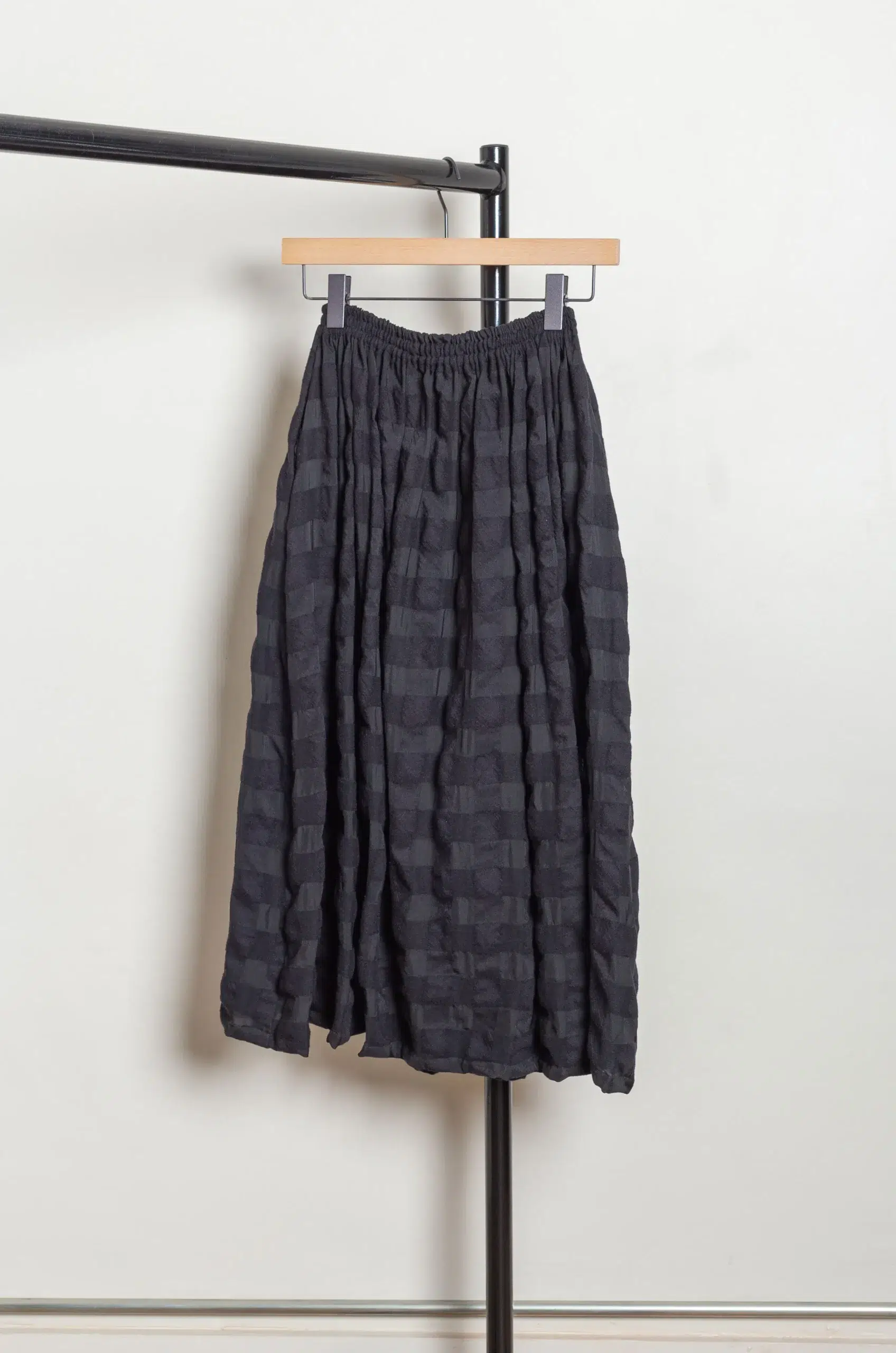 Sono - SKYE SKIRT 8021 - BLACK ON BLACK