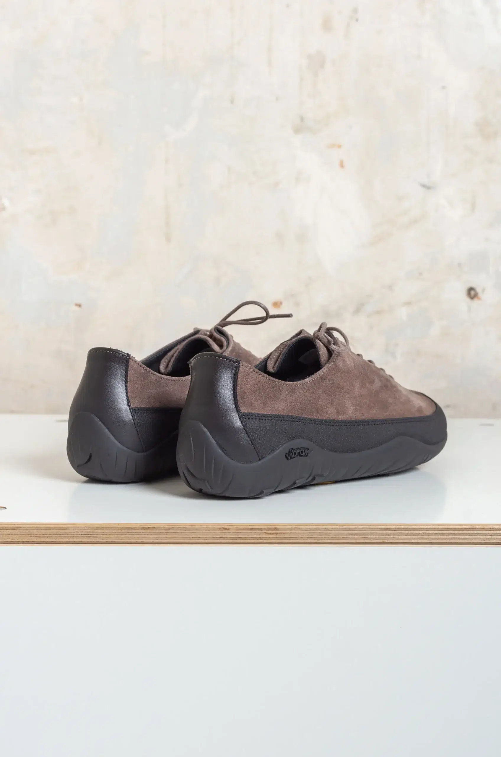 Tarvas - WOMEN WANDERER - SUEDE ALMOND