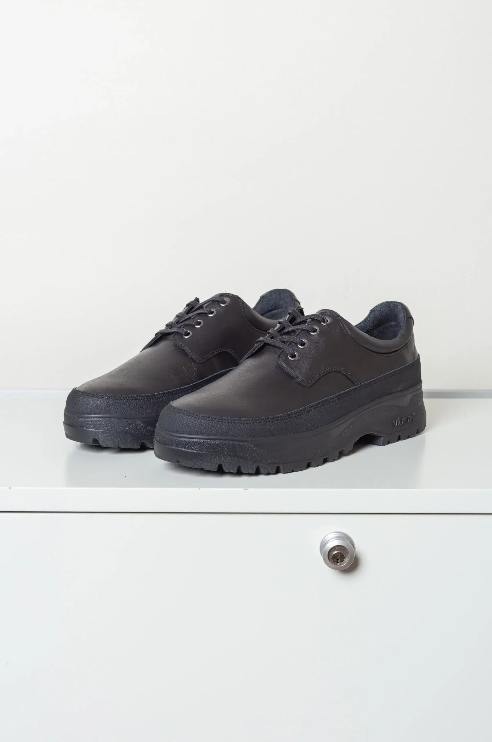 Tarvas - MEN DERBY LEATHER - BLACK