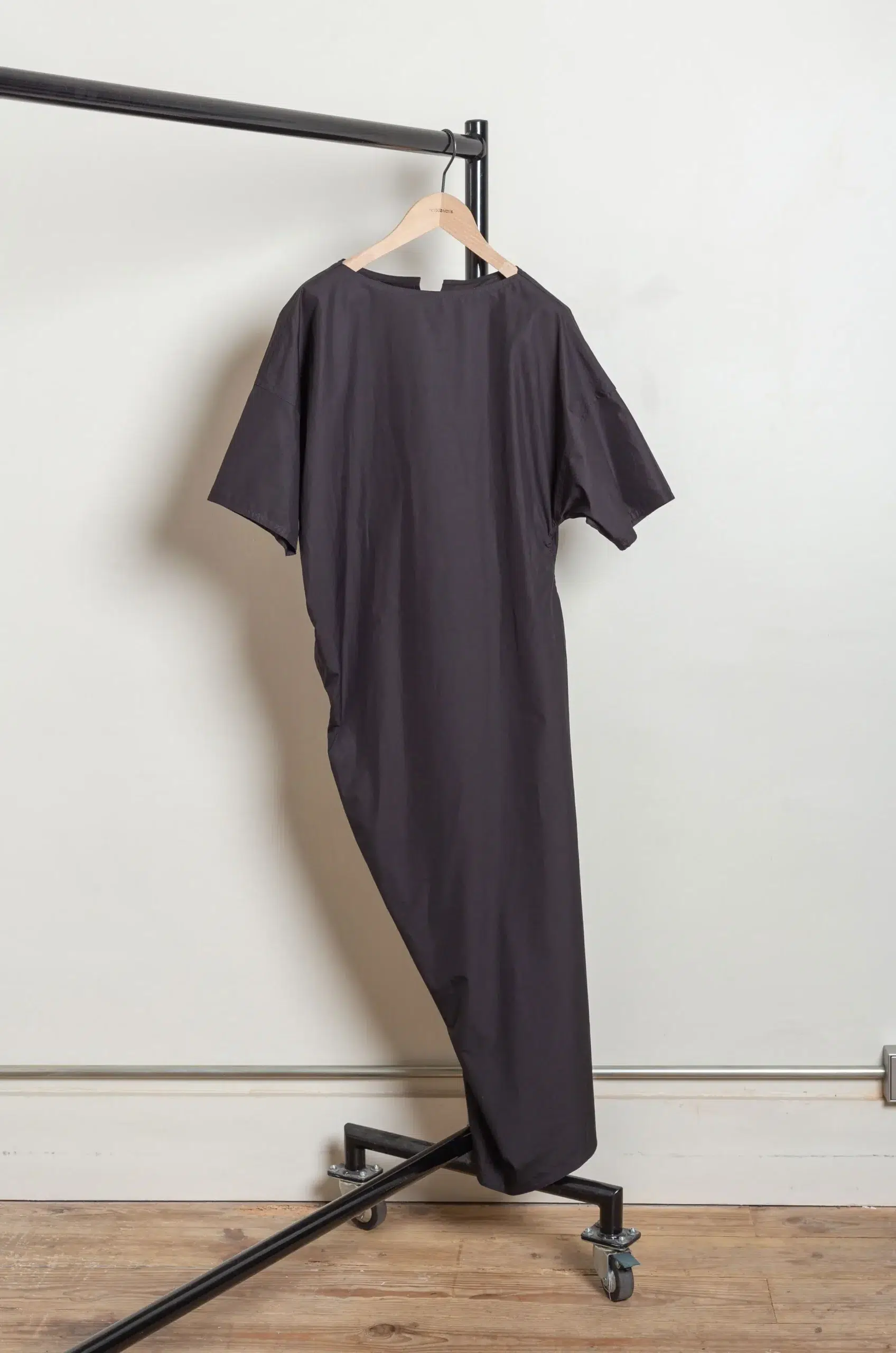 Ylève - FINX COTTON WEATHER ASYMMETRY OP - Black