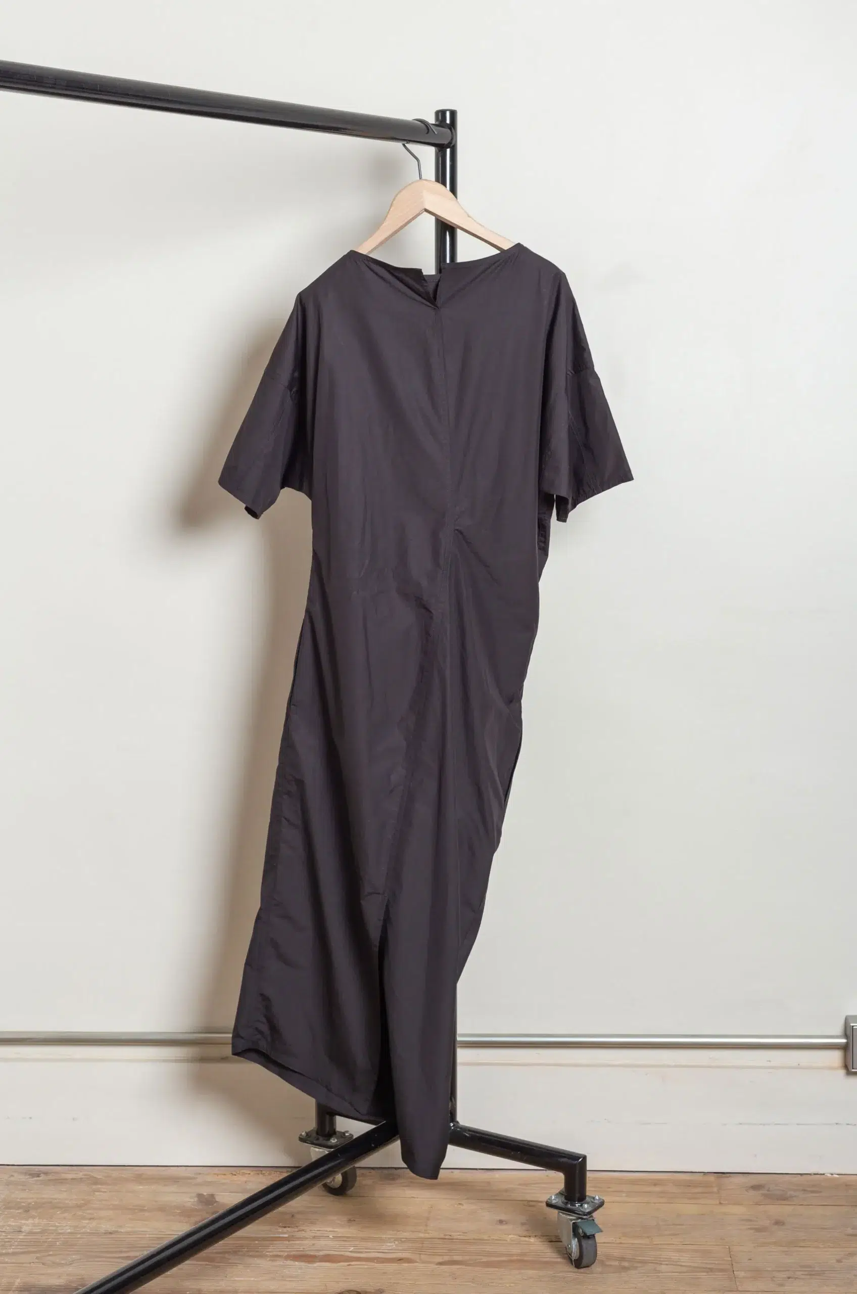 Ylève - FINX COTTON WEATHER ASYMMETRY OP - Black