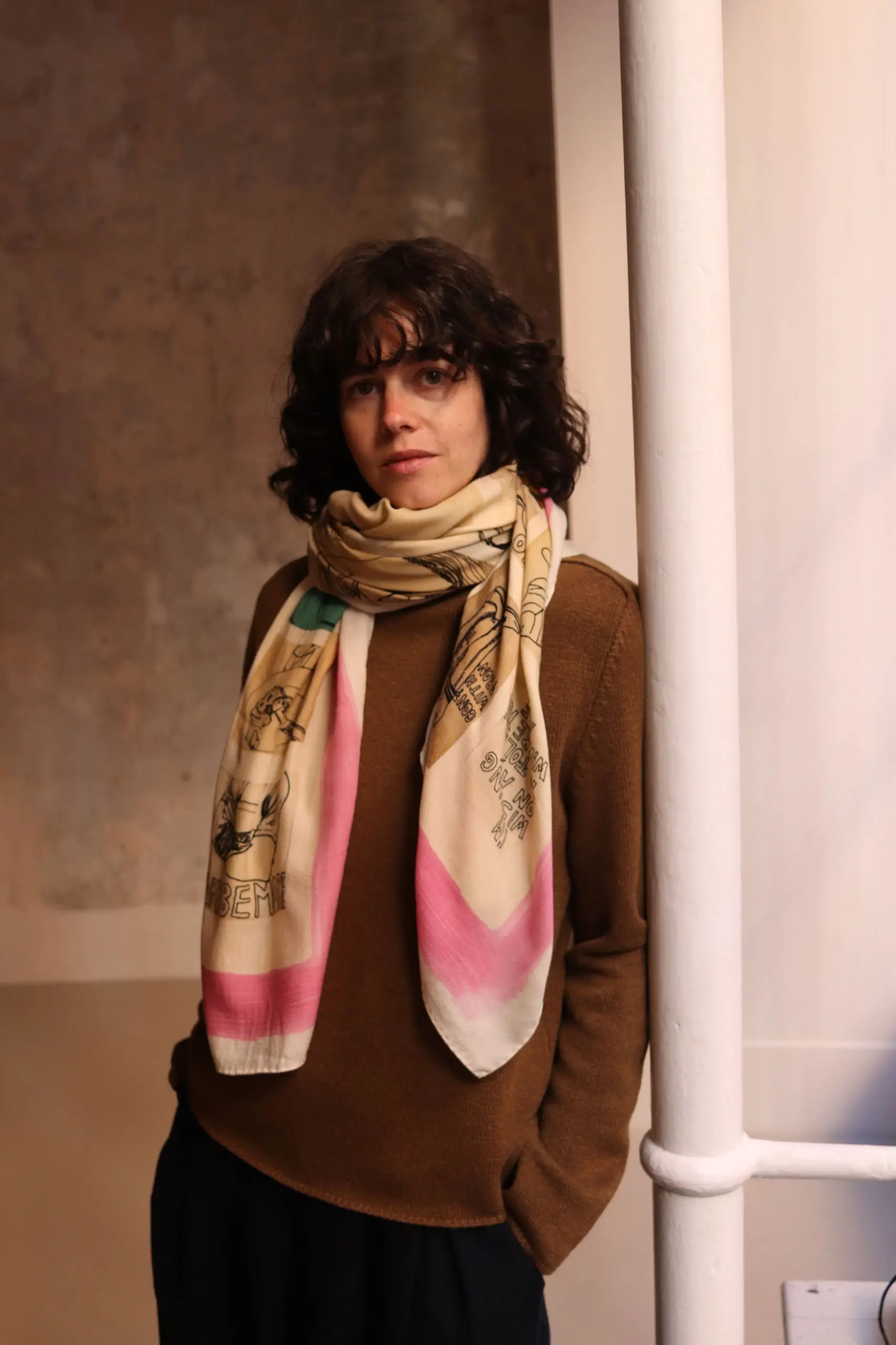 Konrad - LUCA STOLE - Cream