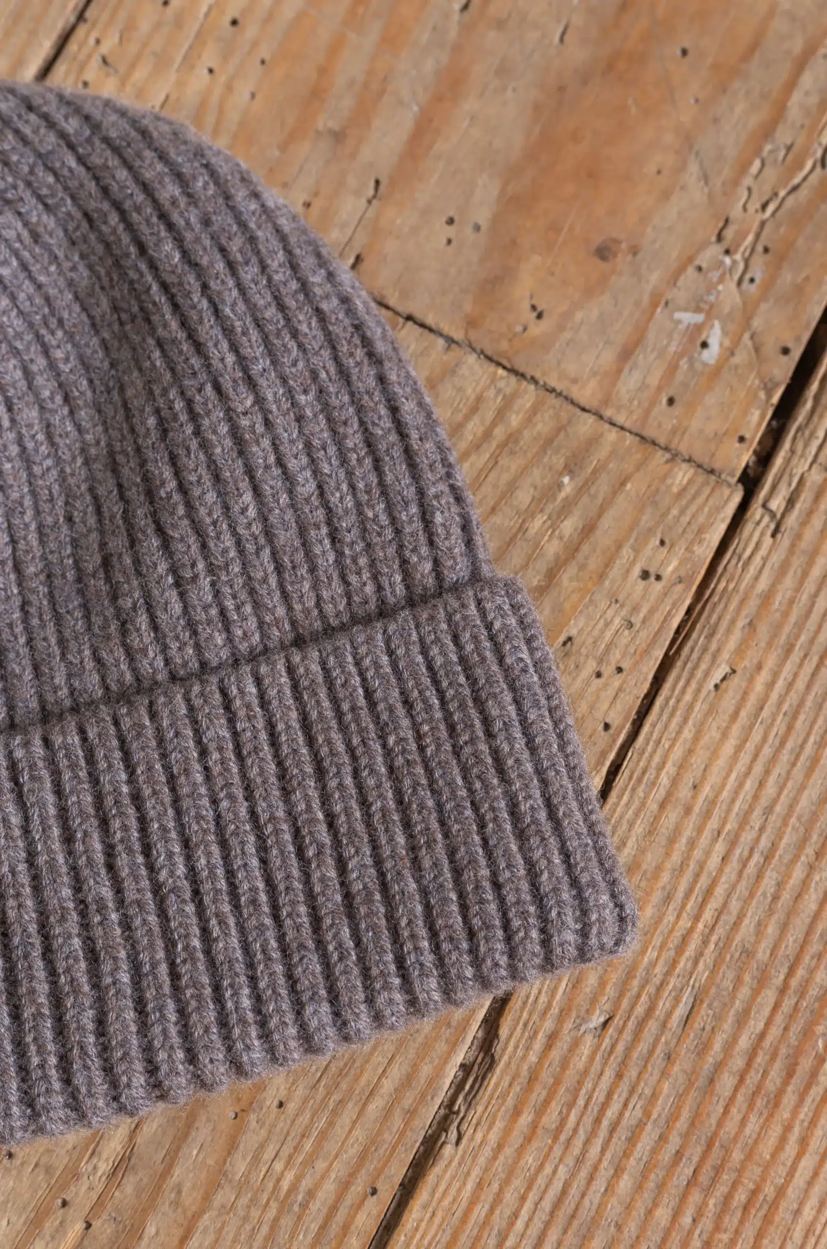 Arpenteur - VICKO WOOL BEANIE - GREIGE
