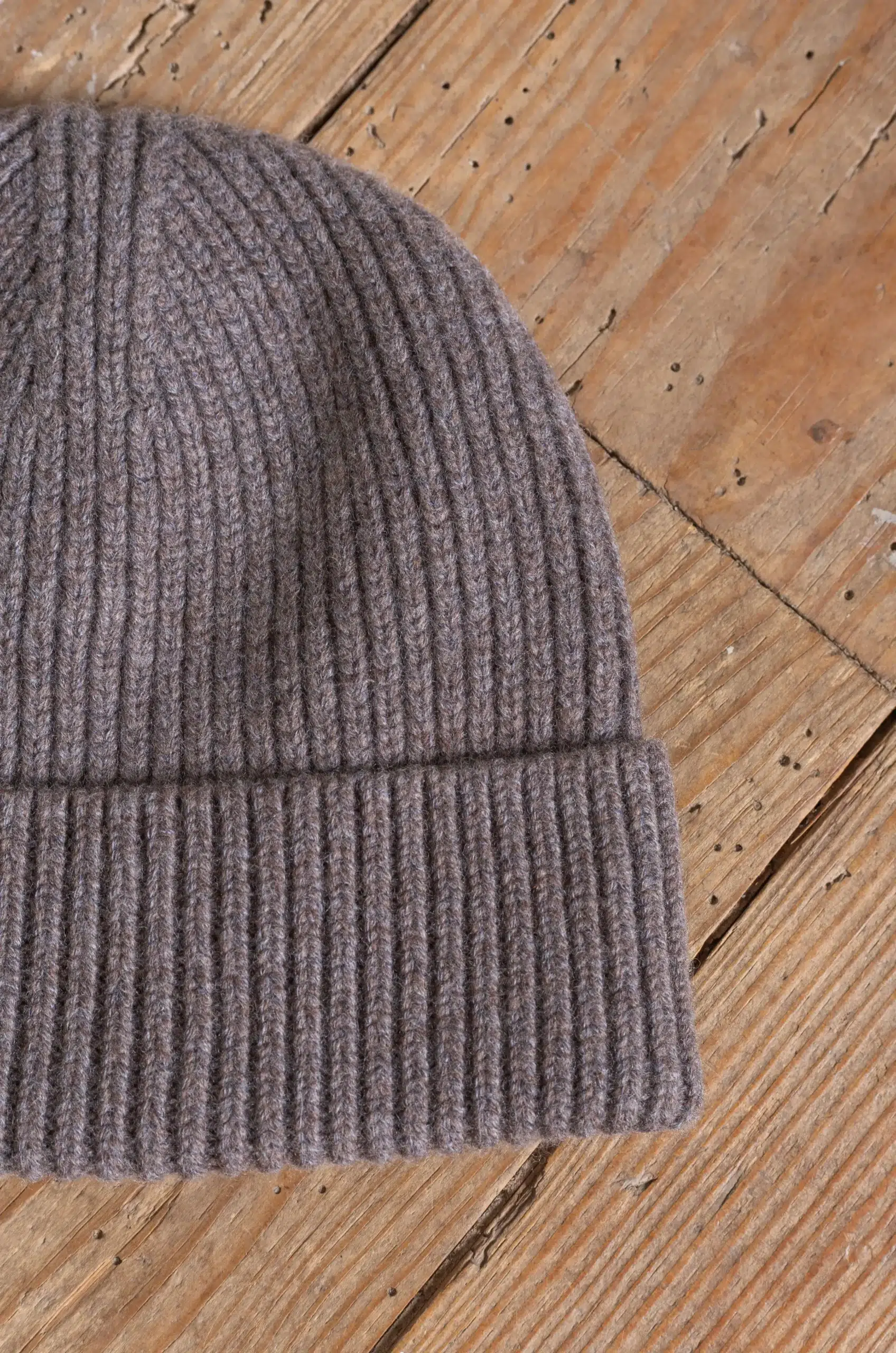 Arpenteur - VICKO WOOL BEANIE - GREIGE