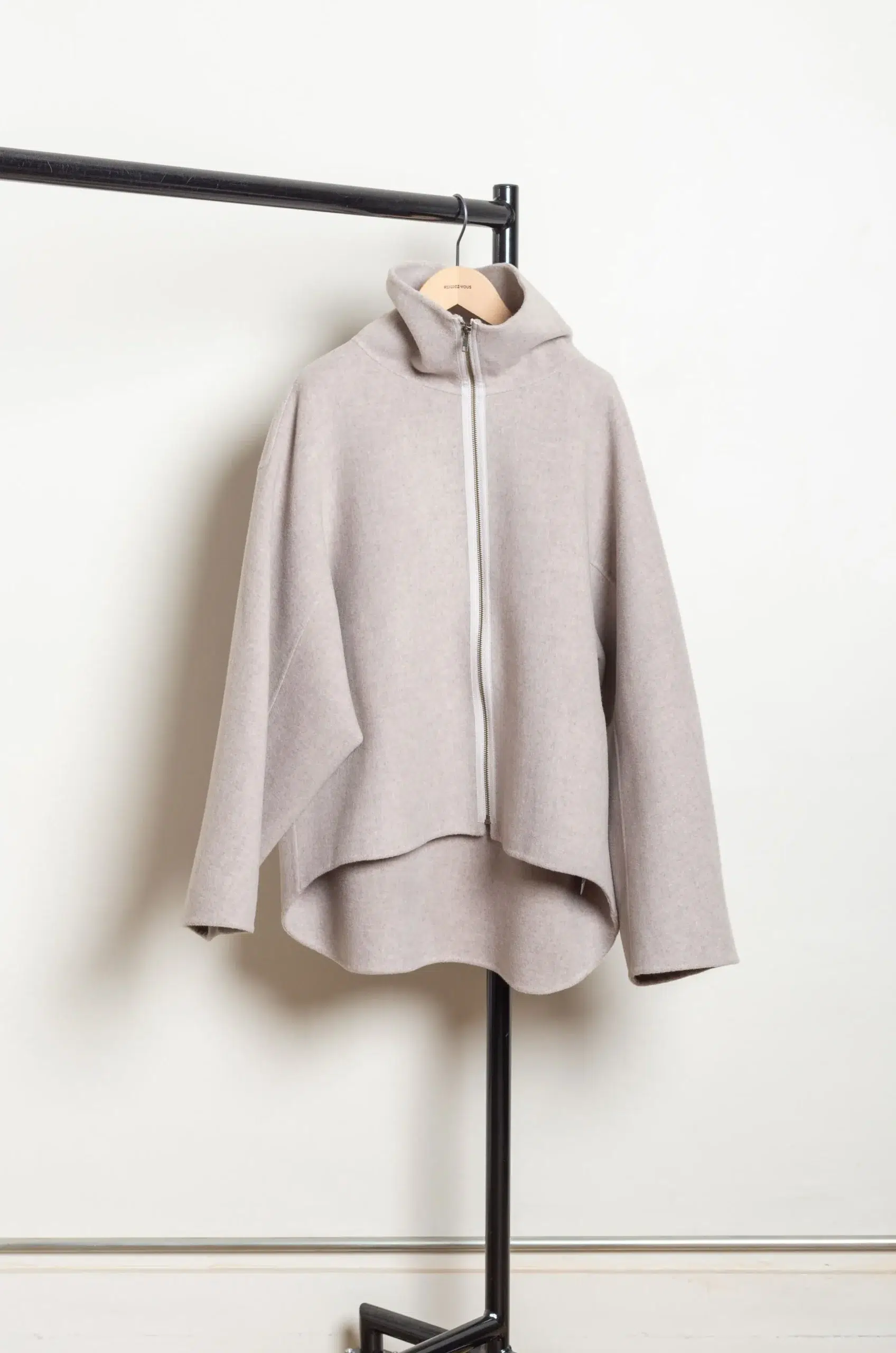 Sofie D'Hoore - CALIPSO Short Zipped Jacket High Neck - MUESLI