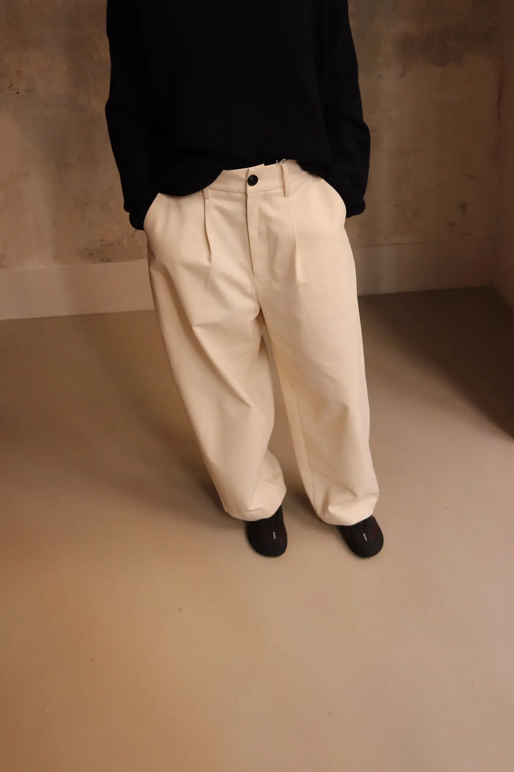 De Dam Foundation - Peached Cotton Trousers 26FW-TR-C0-02- White