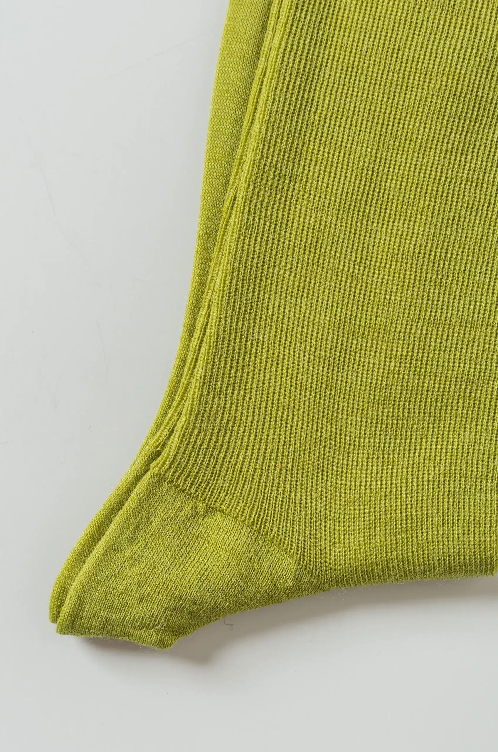 BABACO - Wool Fine Ribbed Socks BA02-B60W - Pear