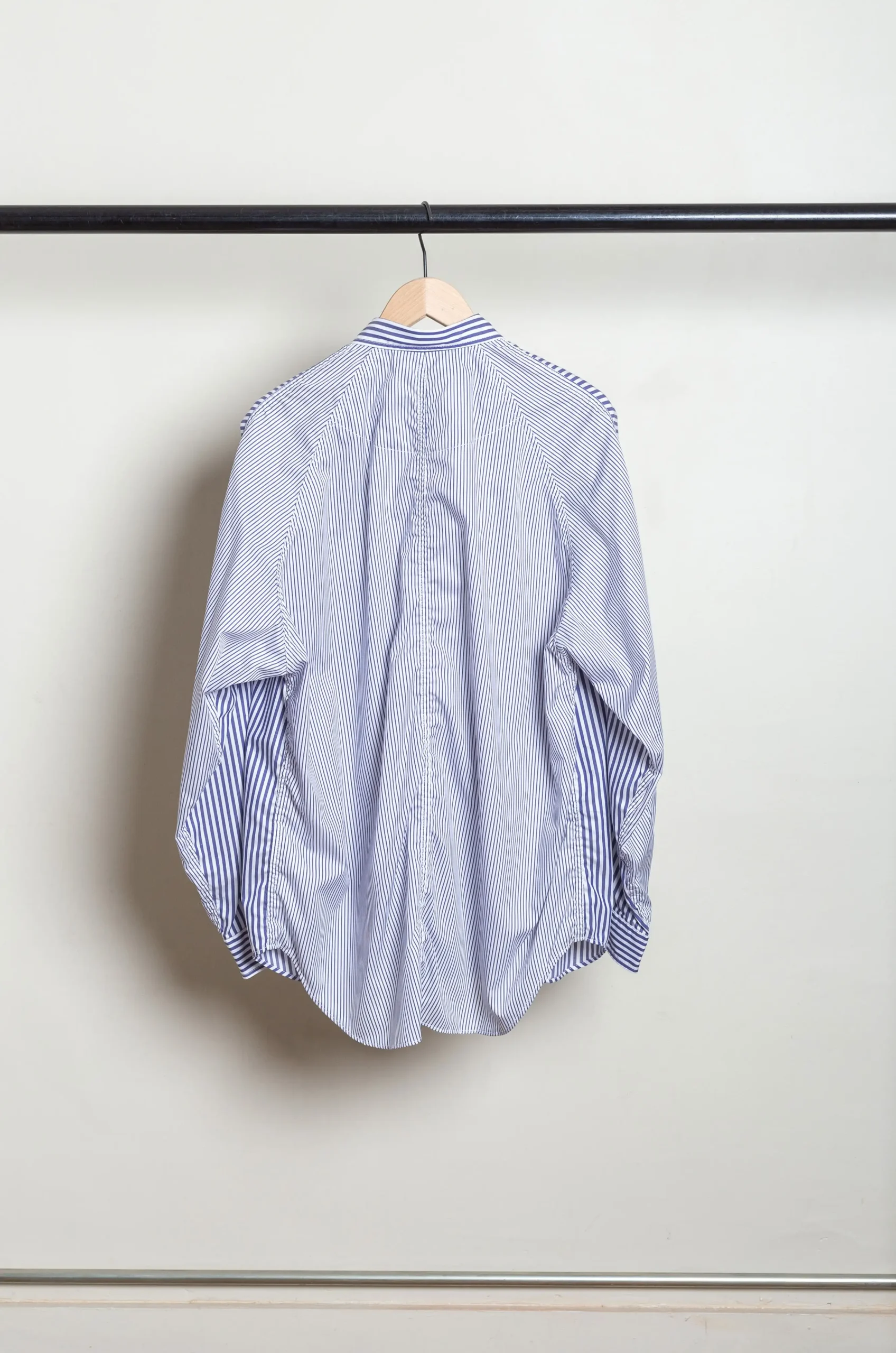 Comme Des Garçons Homme - MEN'S SHIRT HR-B004-051 - NVY/WHT X NVY