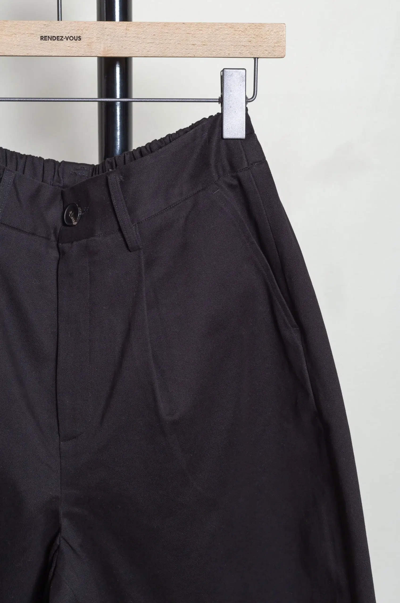 De Dam Foundation - Peache Cotton Trousers 26FW-TR-C0-01 - Black