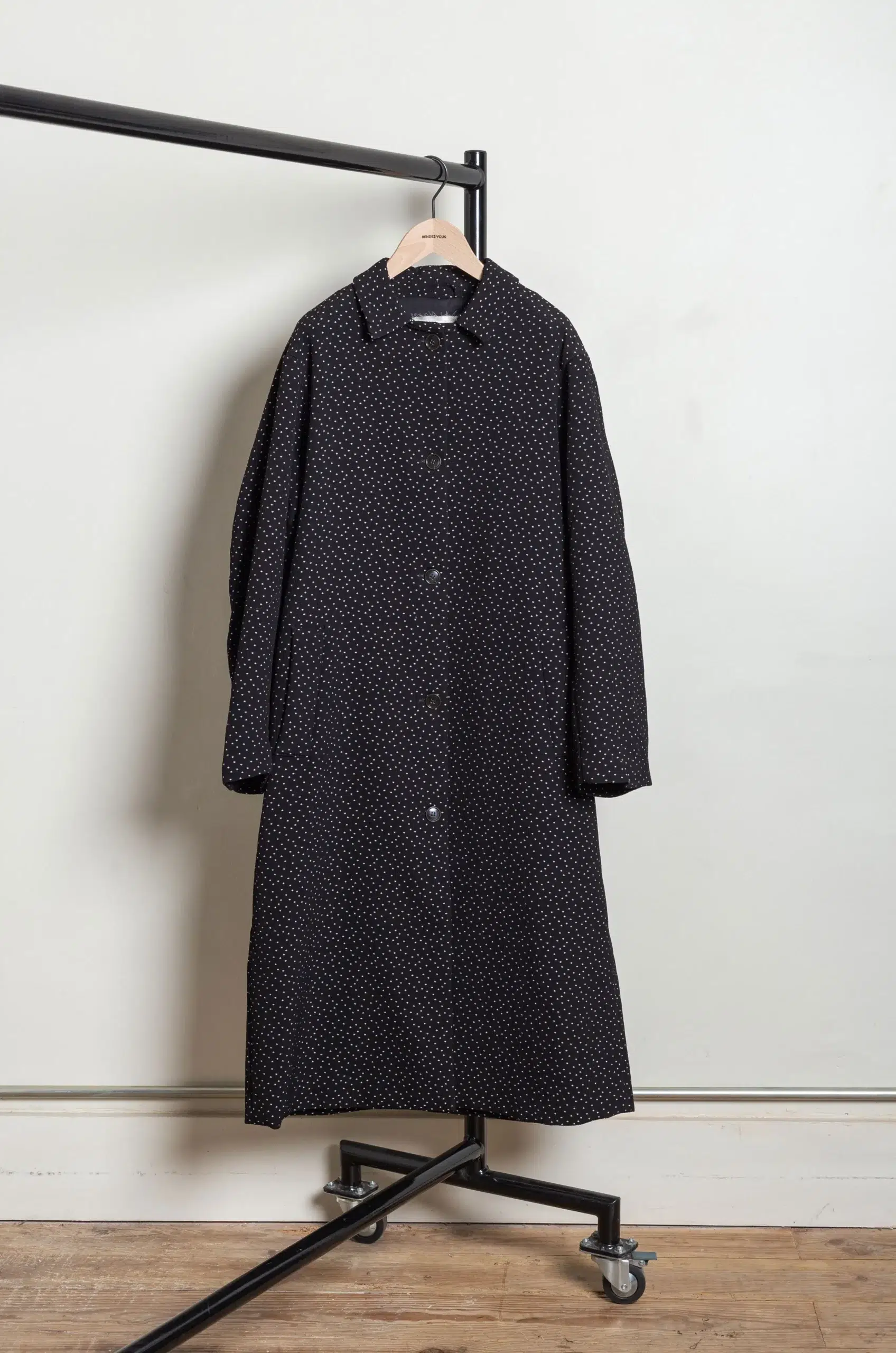 Eleph - Tokio Puffer Coat C10.01.06.09 - Black Dot